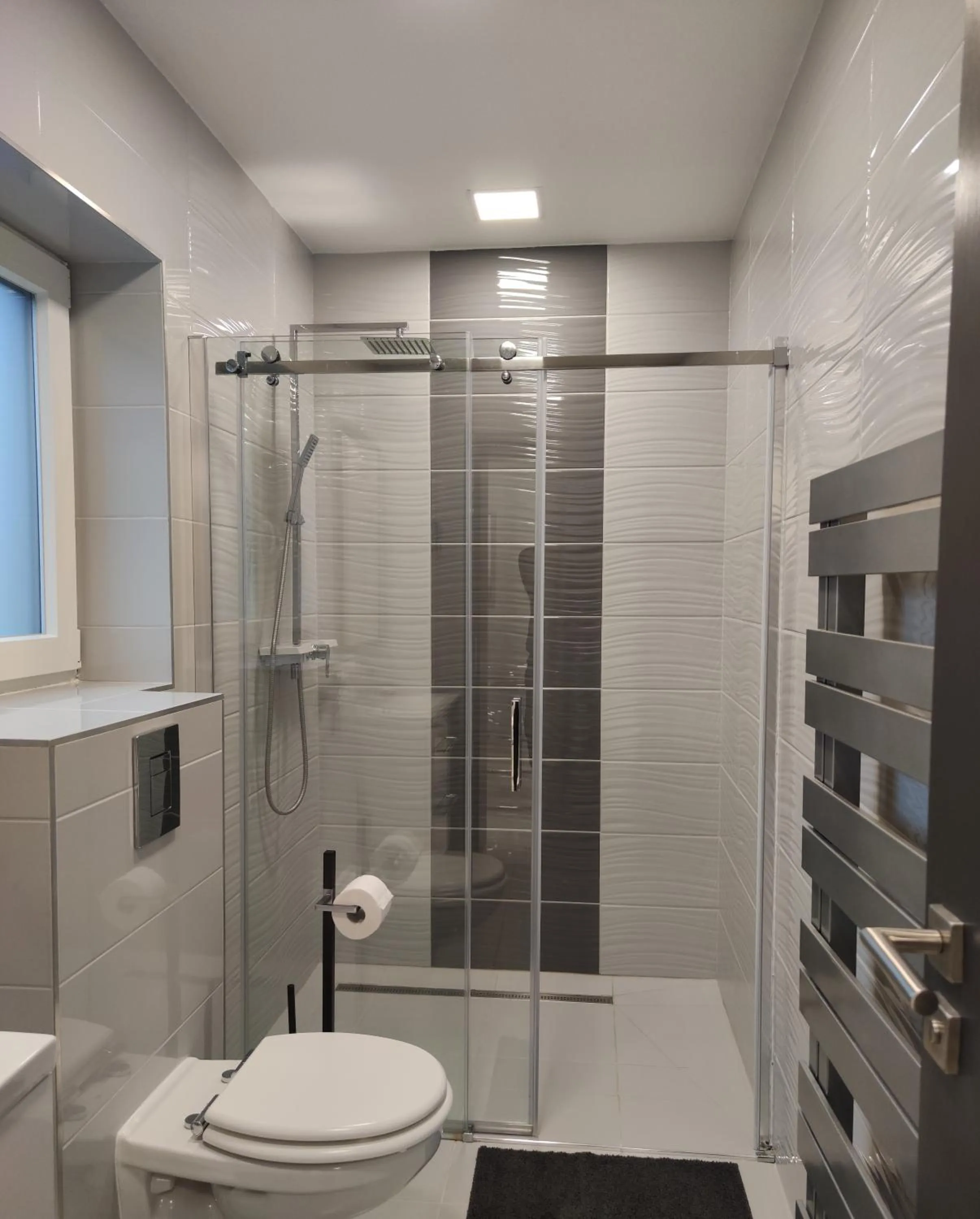 AQUA SOLAR APARTMANHÁZ