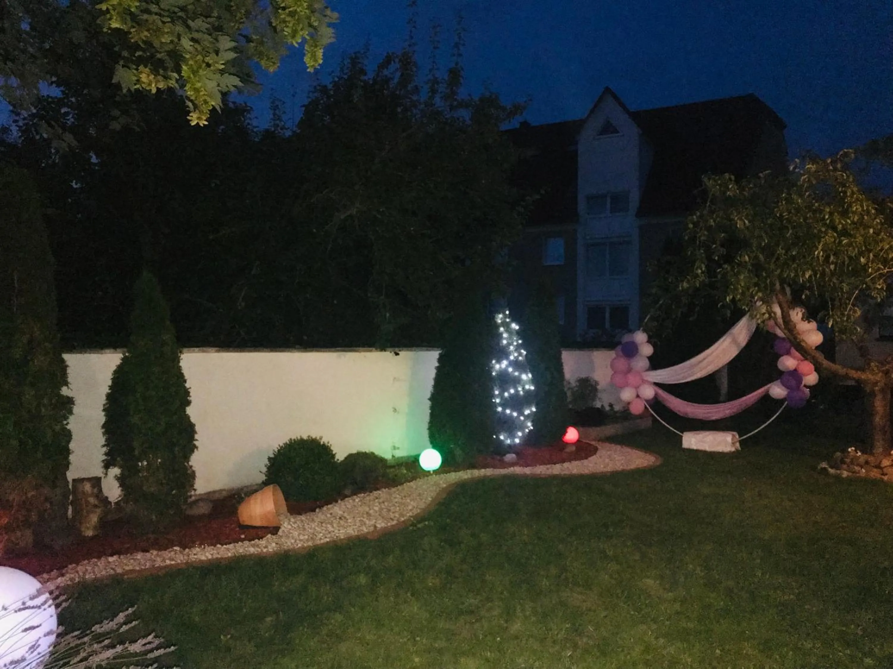 Garden in PensionLien