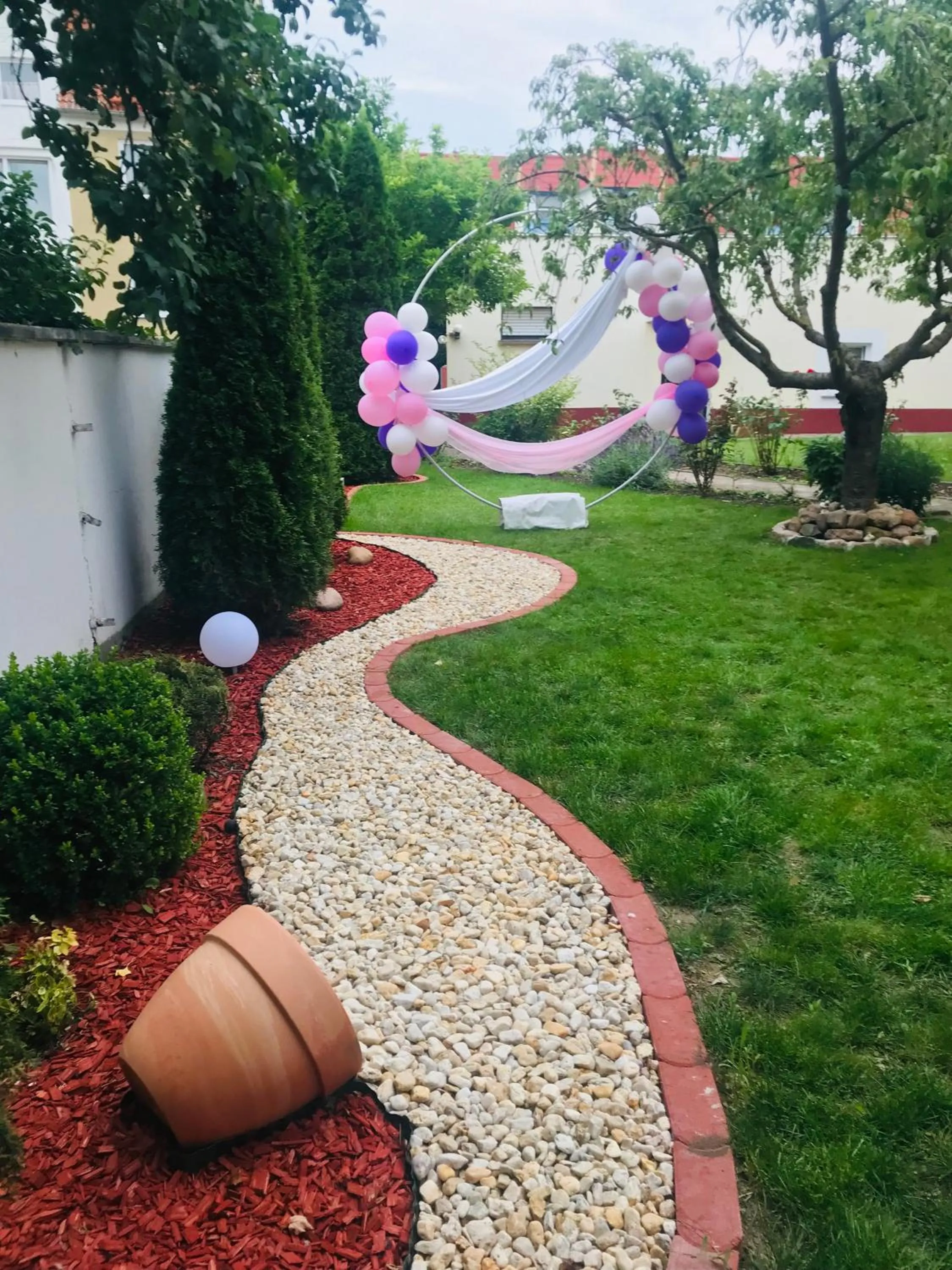 Garden in PensionLien