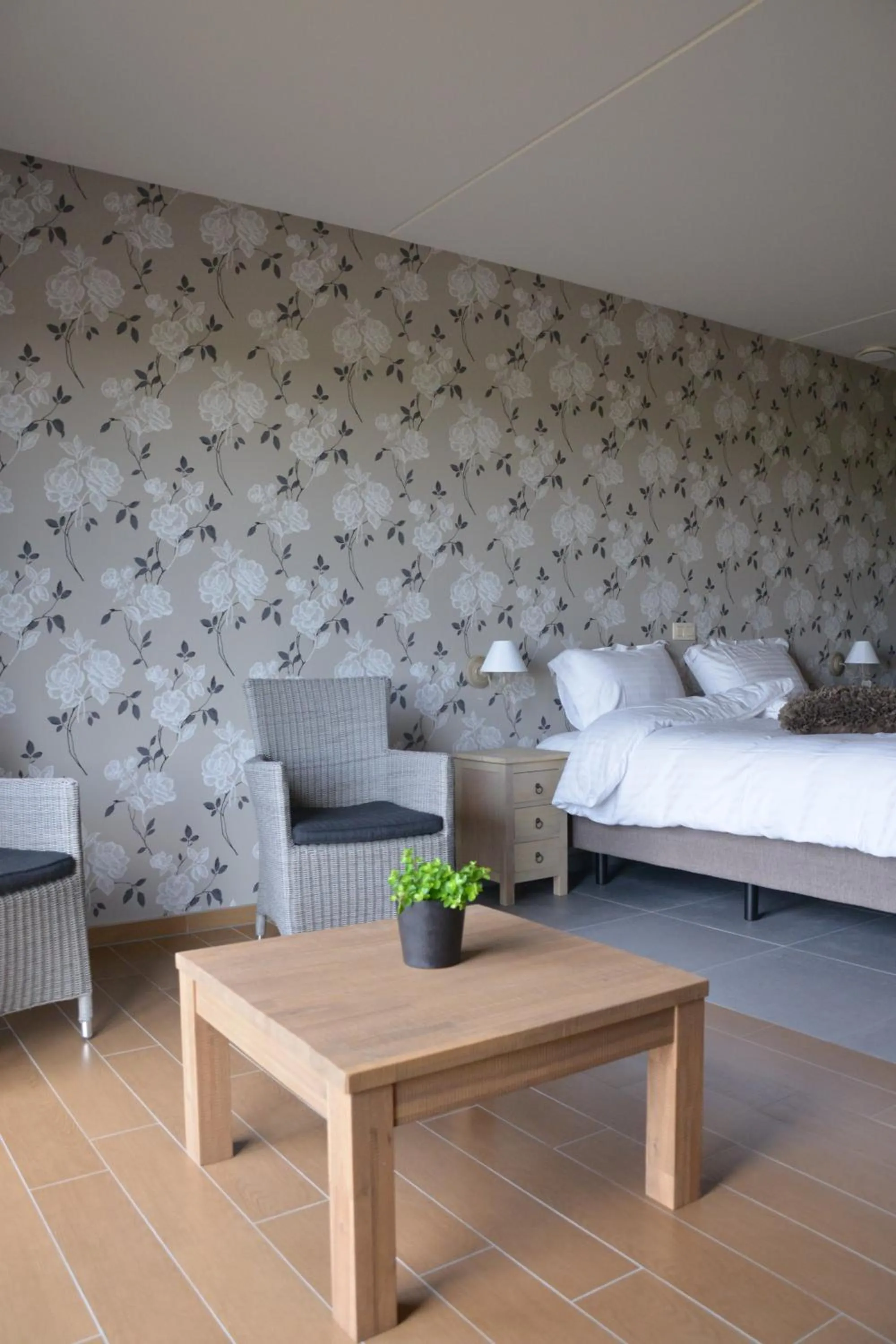 Decorative detail, Bed in B&B Nieuwhof