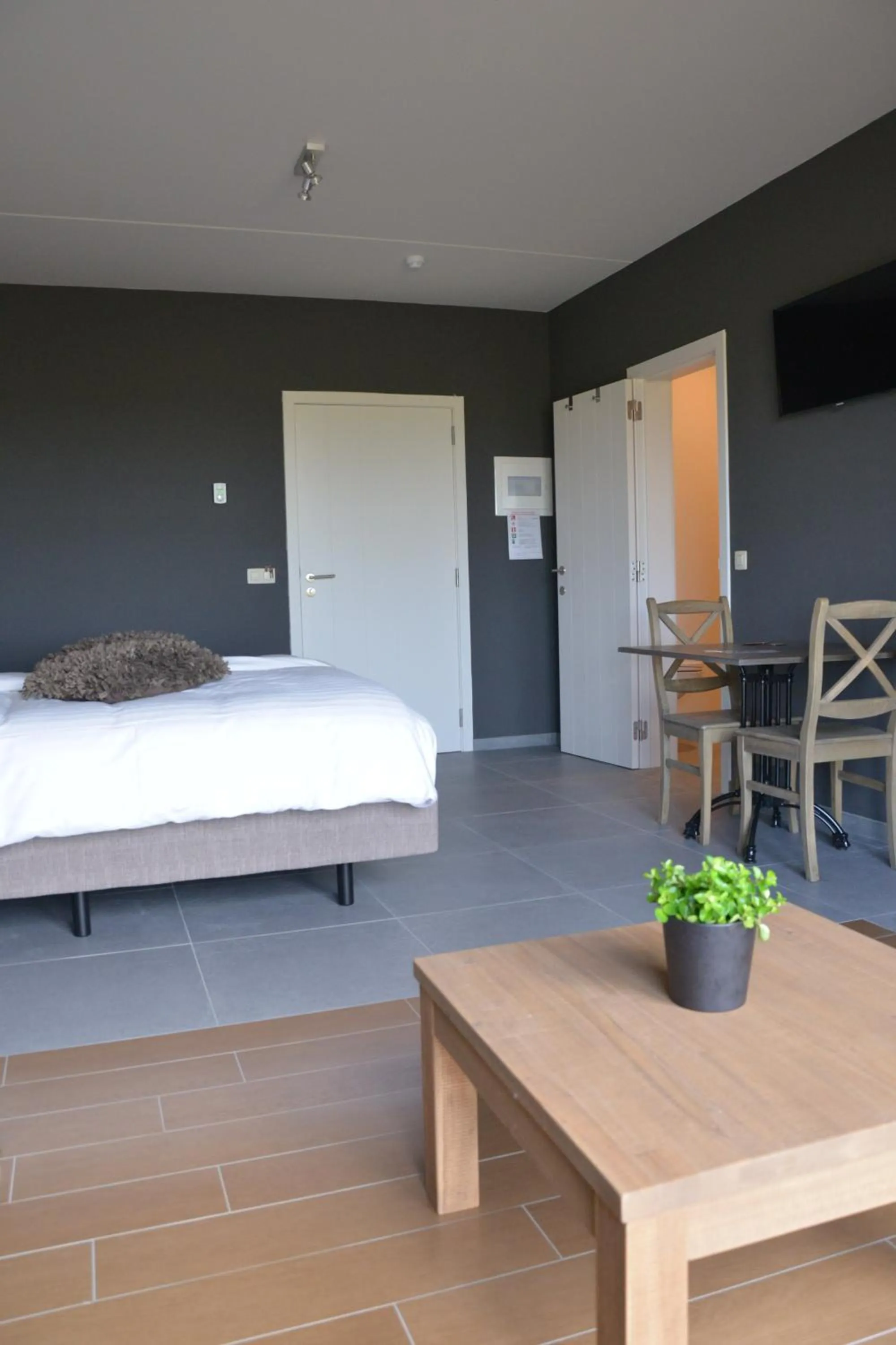 Photo of the whole room, Bed in B&B Nieuwhof