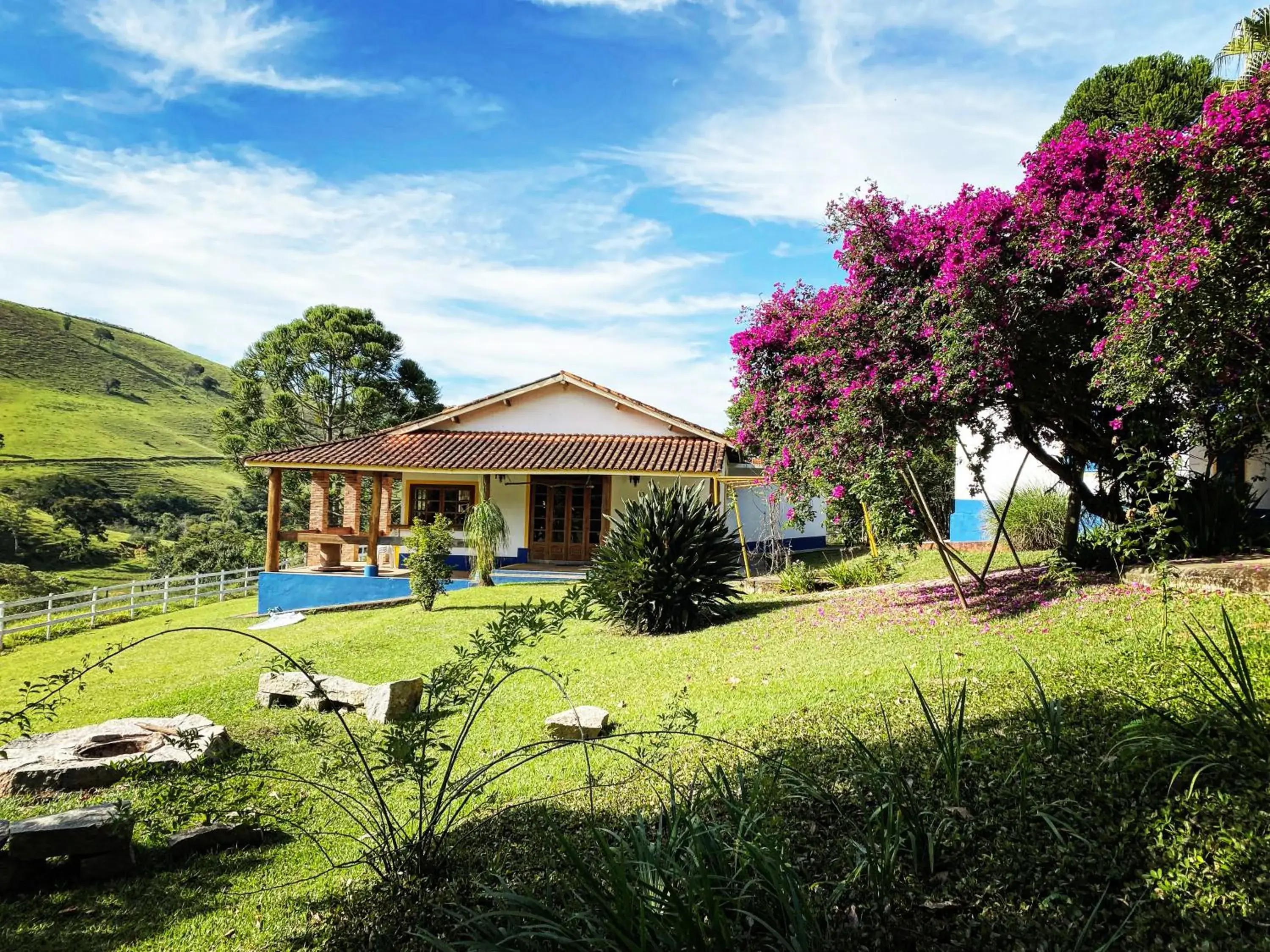 Two-Bedroom House in Flores de Cunha Two-Bedroom House in Flores de Cunha