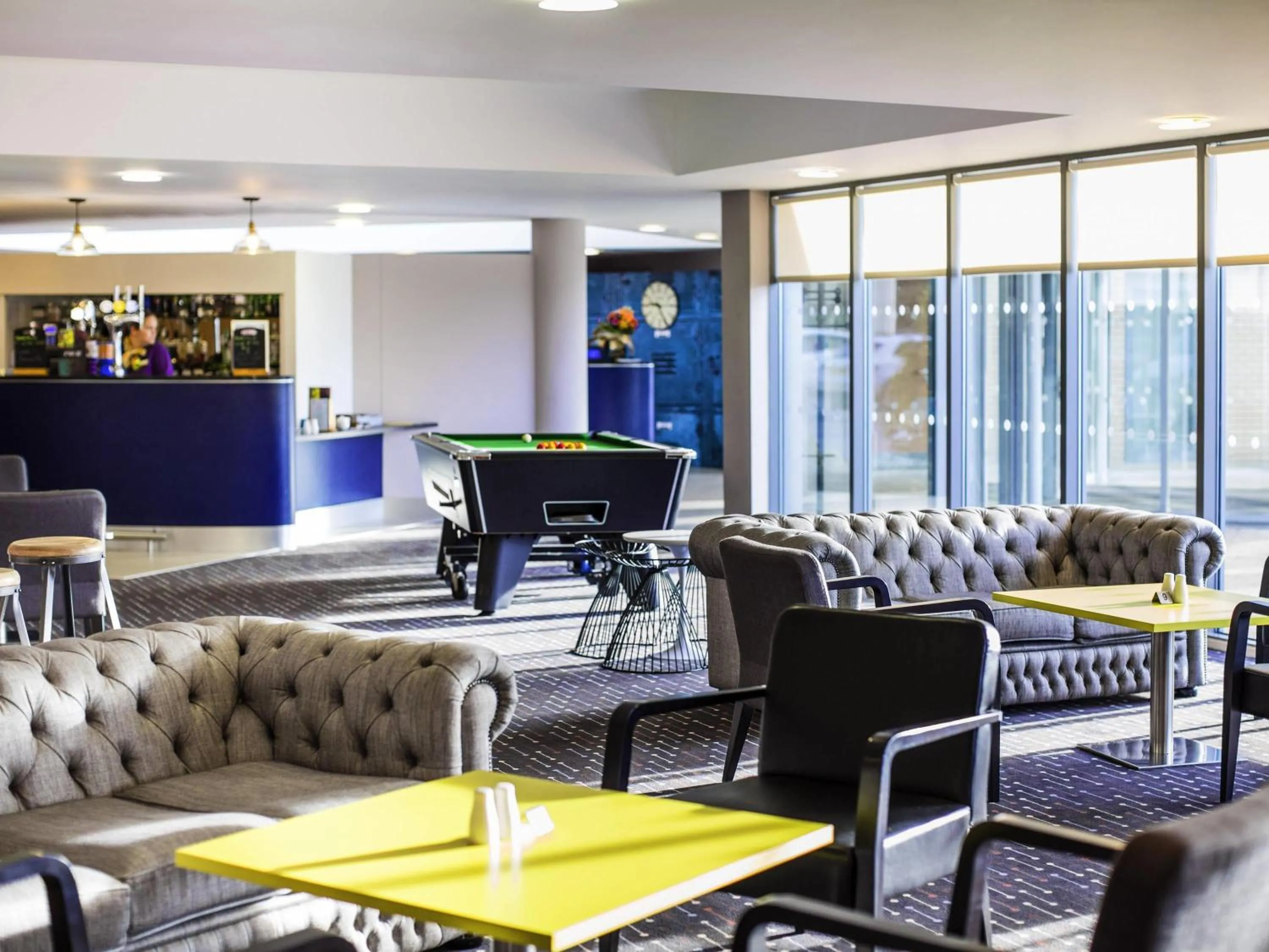 Lounge or bar in ibis Styles Barnsley