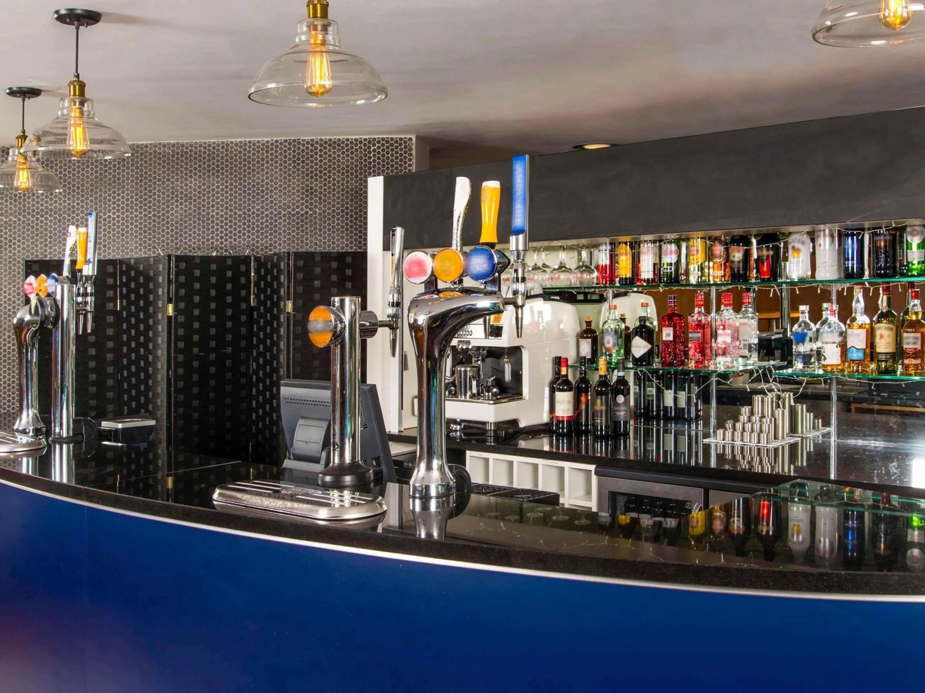 Lounge or bar in ibis Styles Barnsley