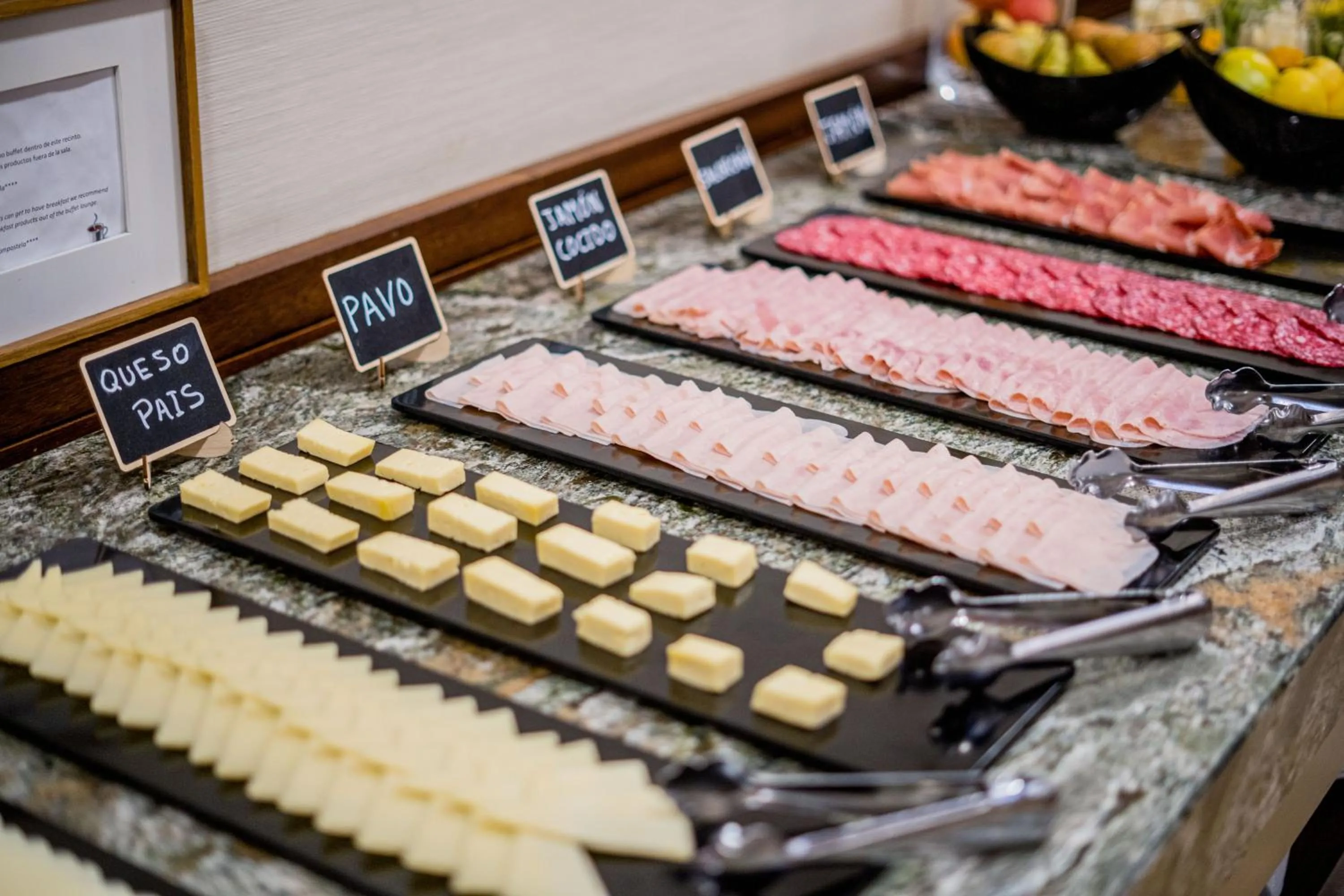 Buffet breakfast in Hotel Compostela