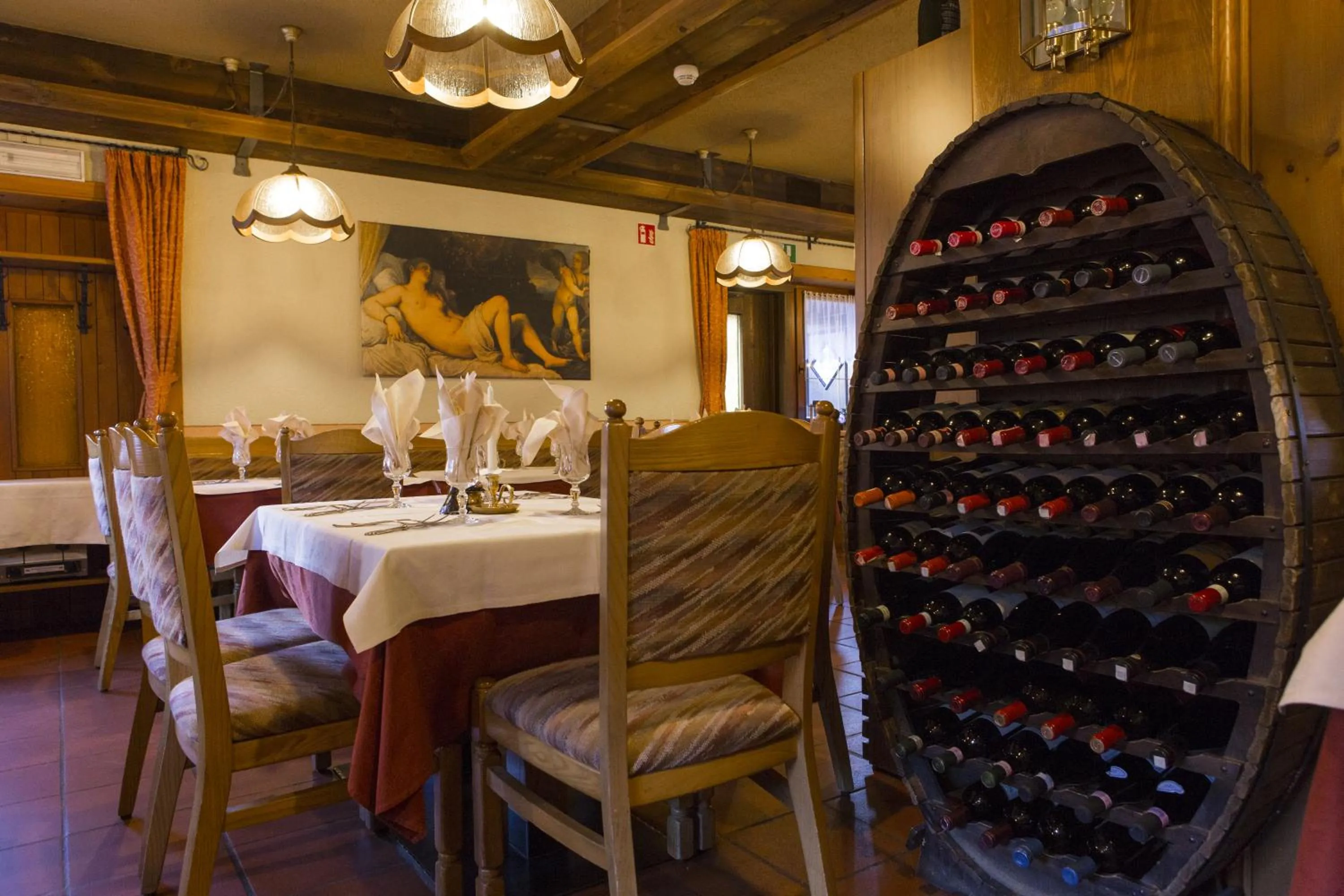 Restaurant/places to eat in Hotel La Baita