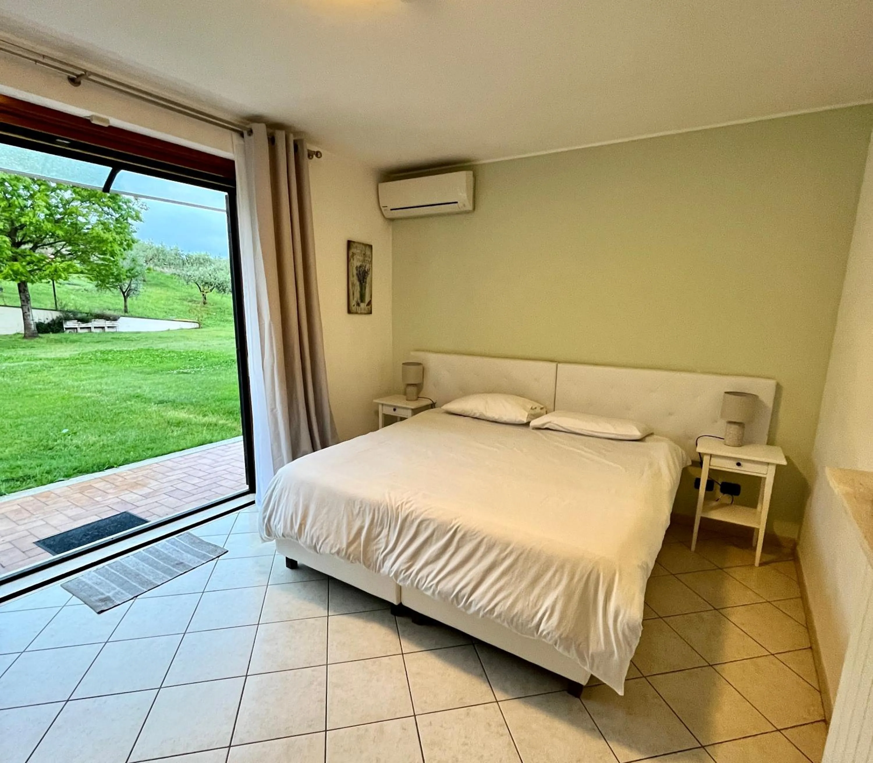 Bedroom, Bed in Cape House