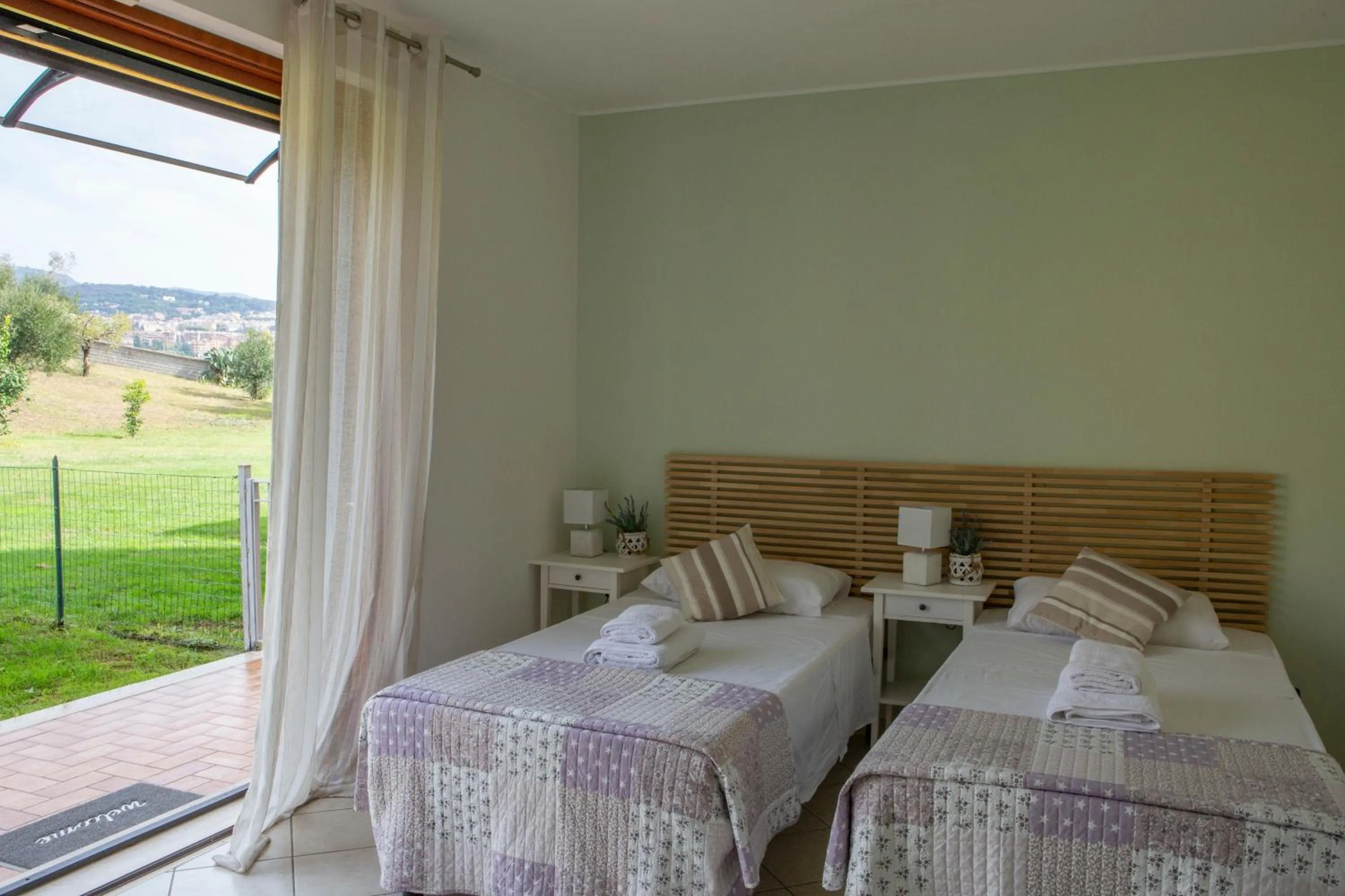 Bedroom, Bed in Cape House