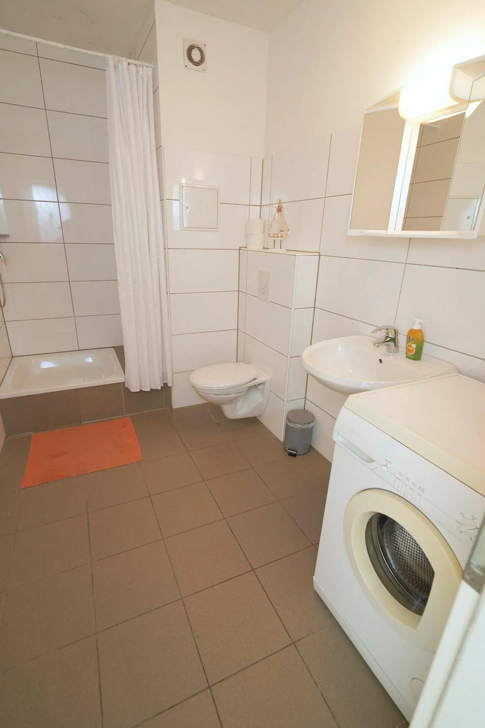 Bathroom in BNB Potsdamer Platz - Rooms & Apartments
