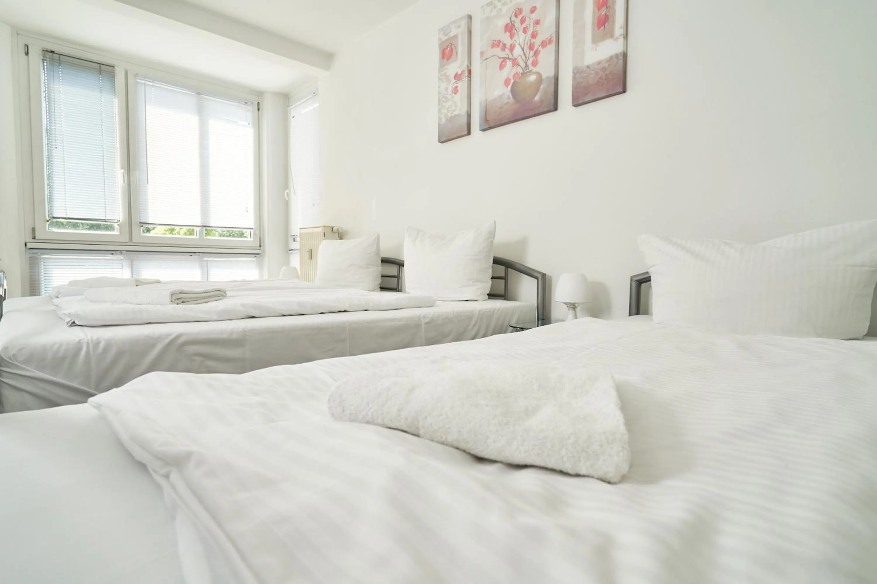 Bedroom, Bed in BNB Potsdamer Platz - Rooms & Apartments