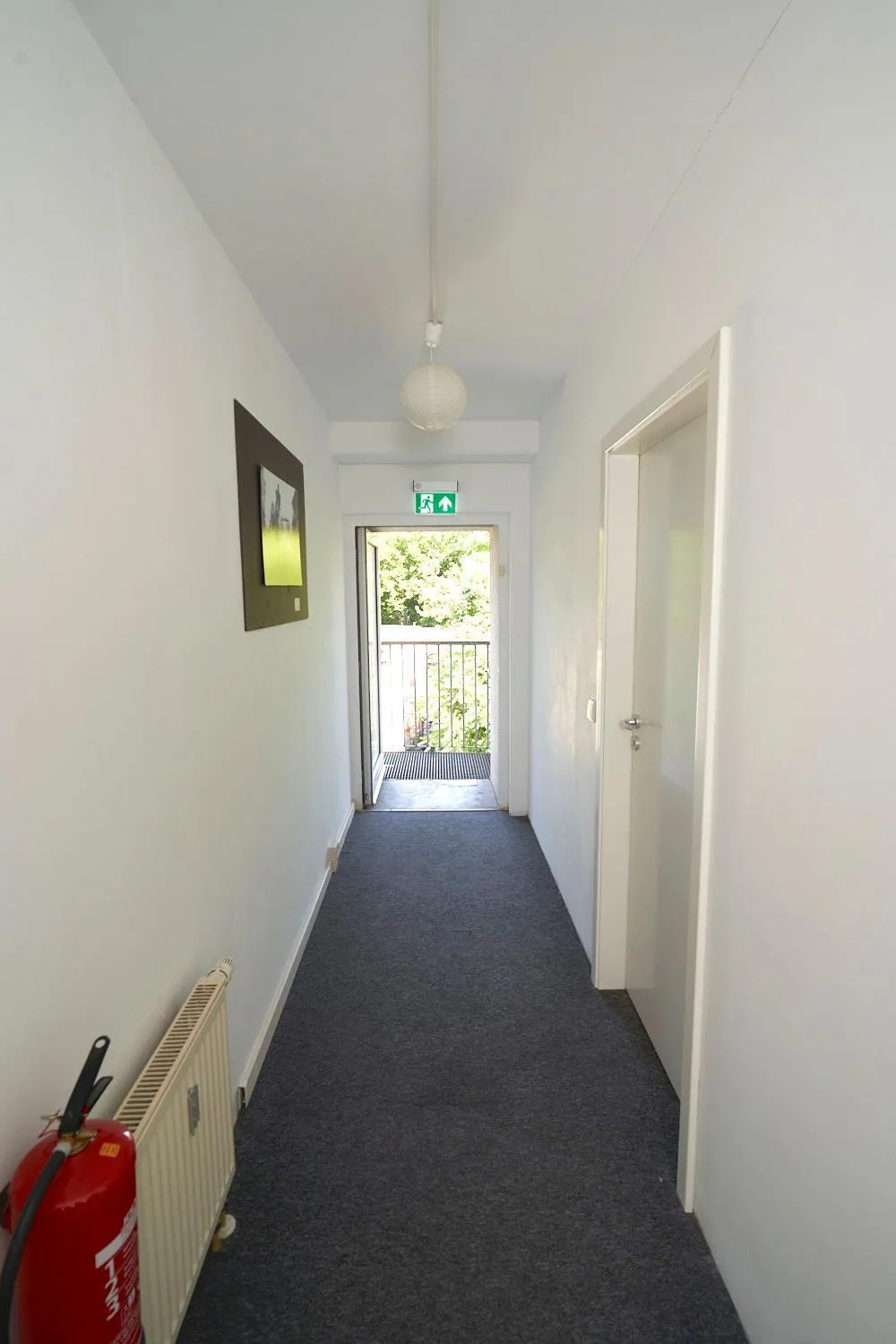 Communal lounge/ TV room in BNB Potsdamer Platz - Rooms & Apartments