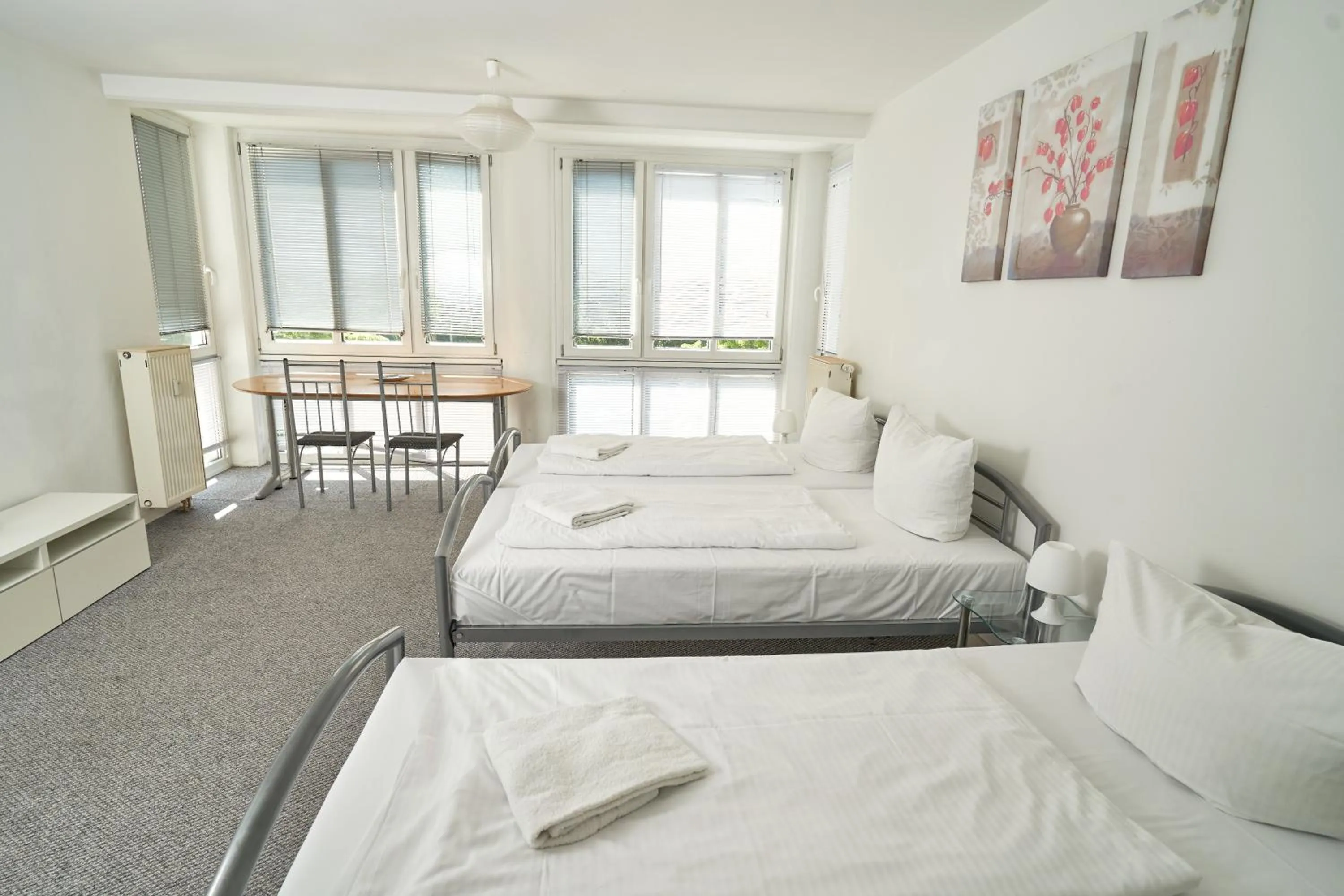 Bedroom, Bed in BNB Potsdamer Platz - Rooms & Apartments