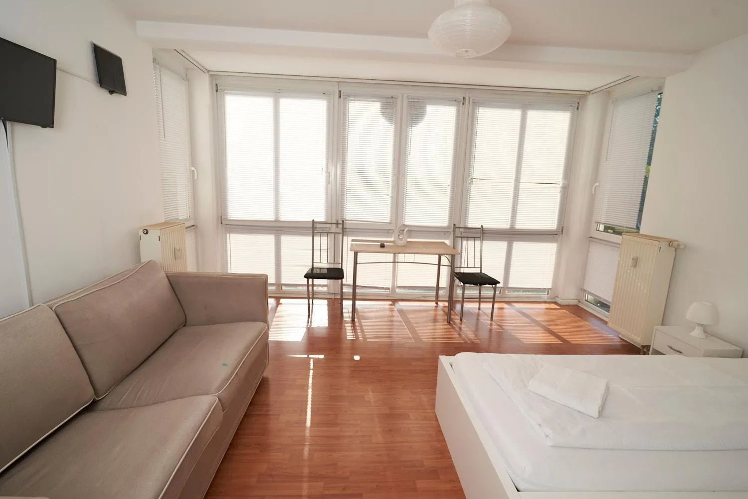 Bedroom, Bed in BNB Potsdamer Platz - Rooms & Apartments