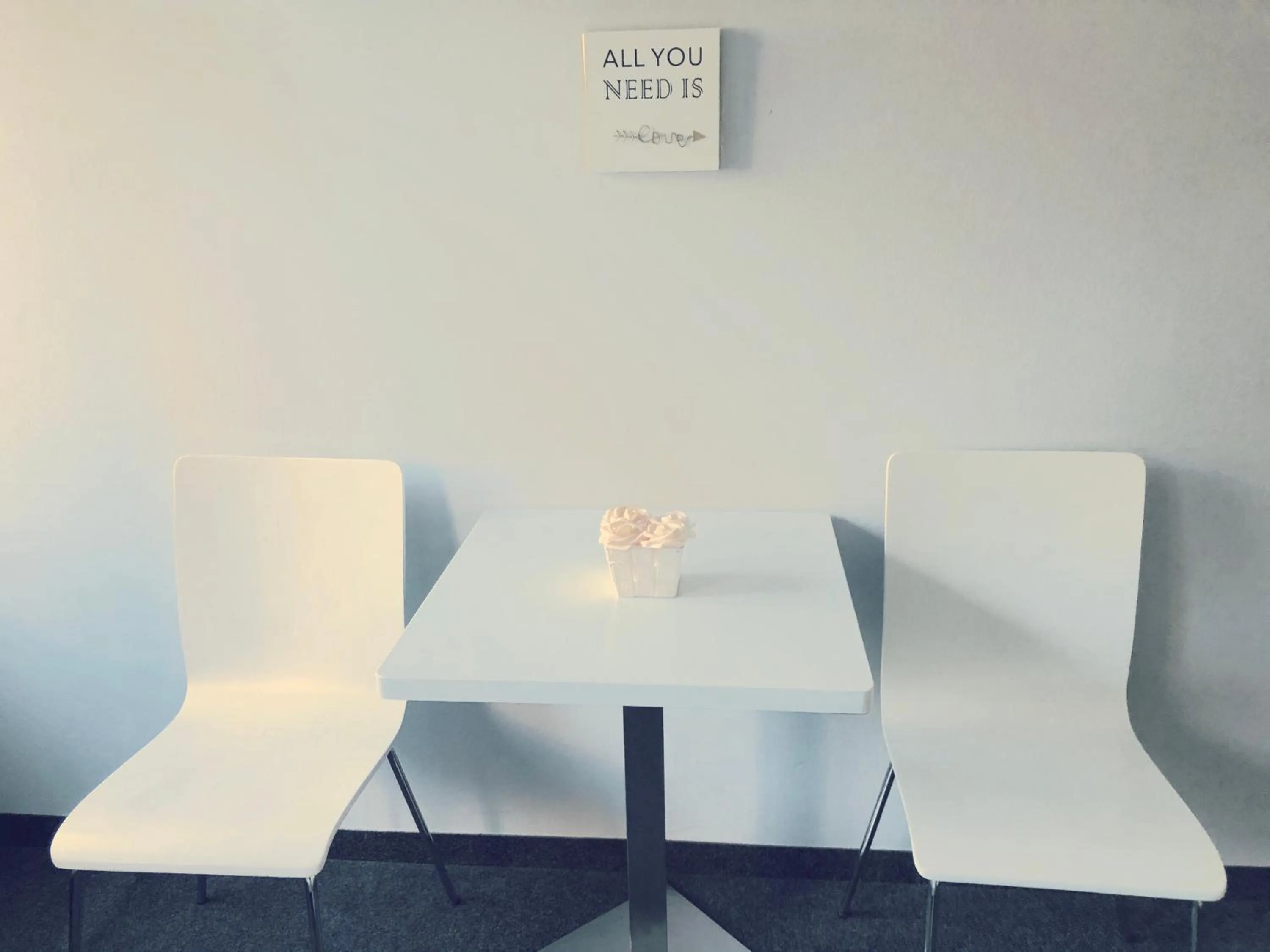 Seating area in BNB Potsdamer Platz - Rooms & Apartments