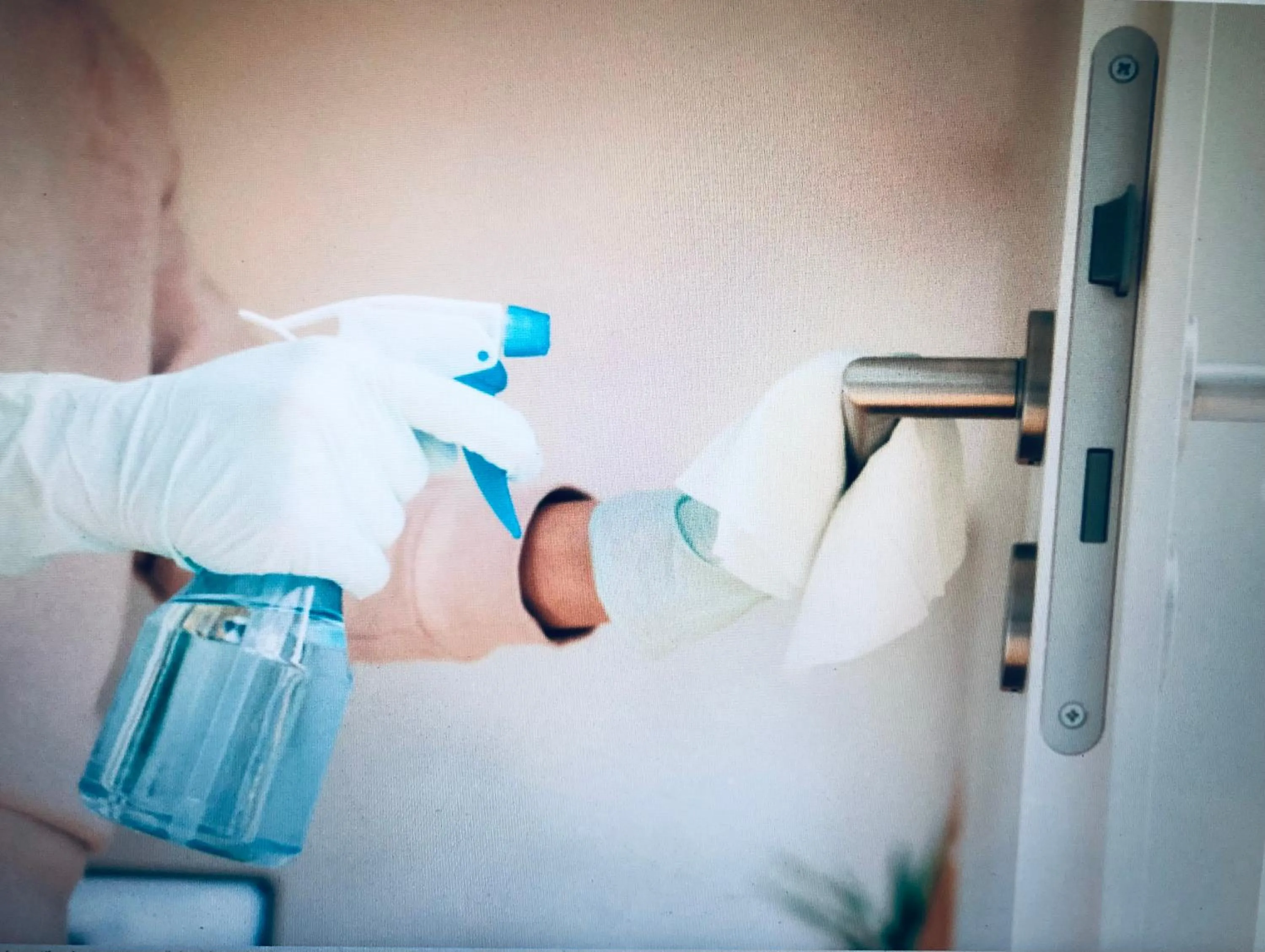 Shower in BNB Potsdamer Platz - Rooms & Apartments