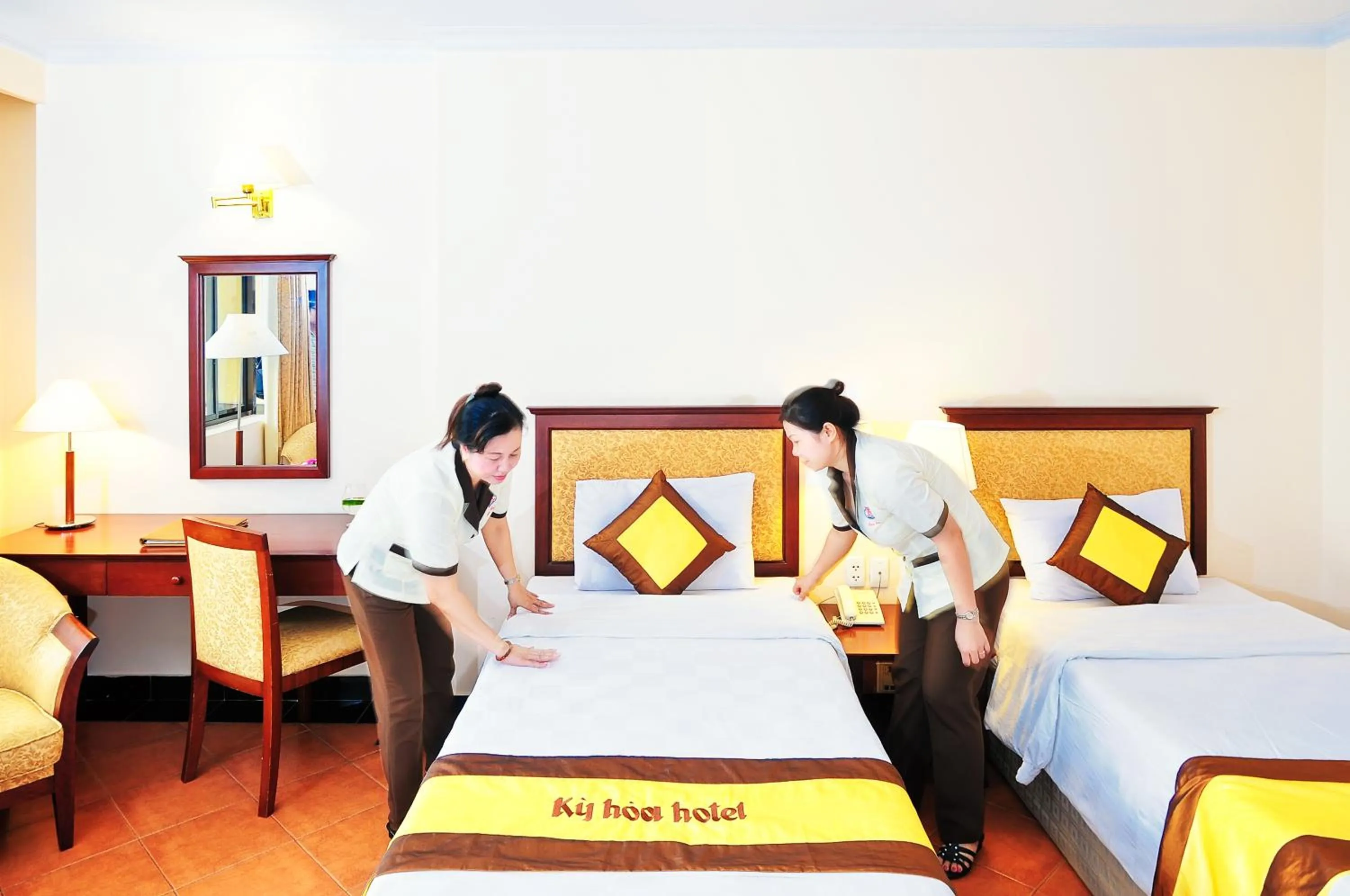 Bedroom, Bed in Ky Hoa Hotel Ho Chi Minh