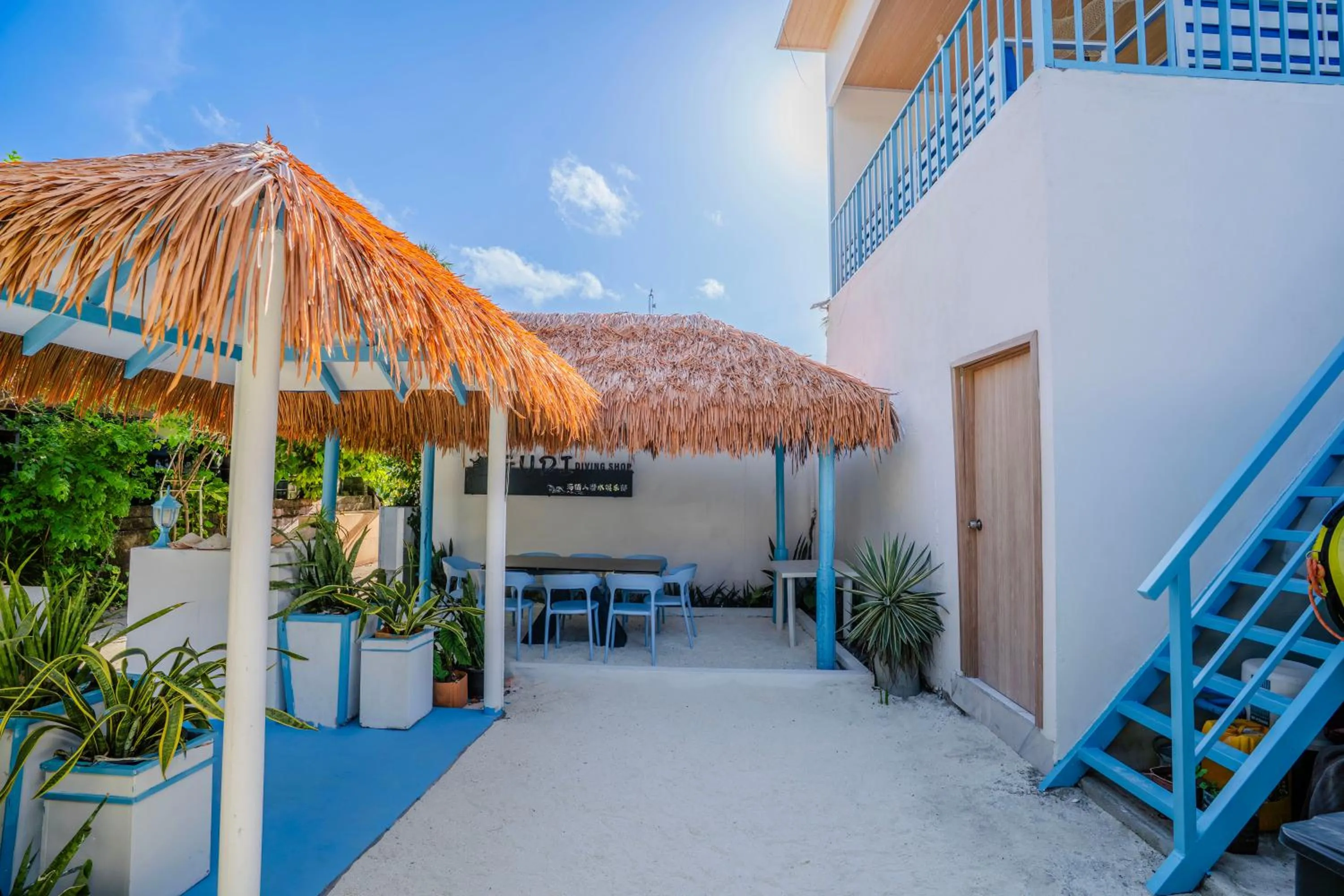 Property building in Alkina lodge