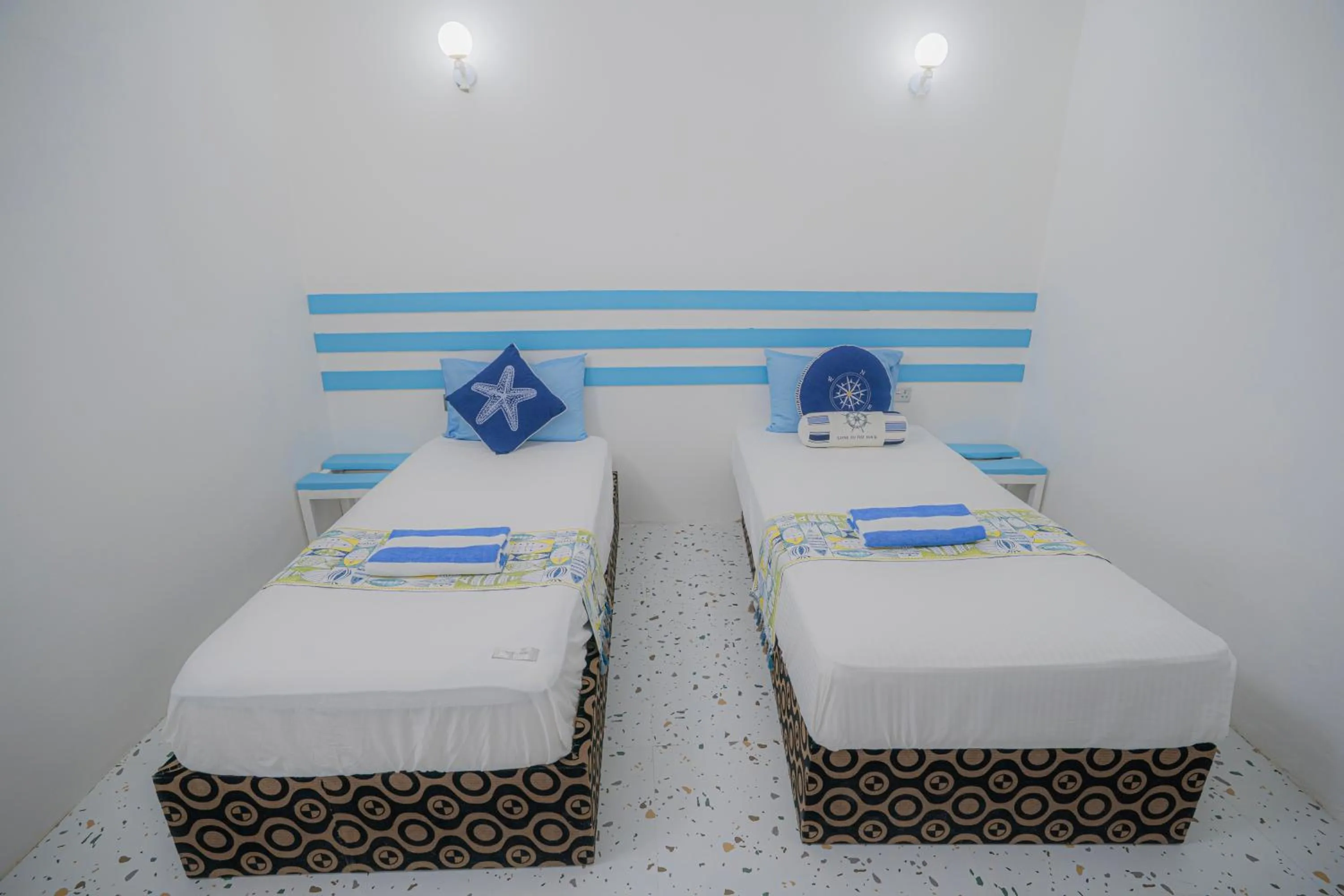 Photo of the whole room, Bed in Alkina lodge