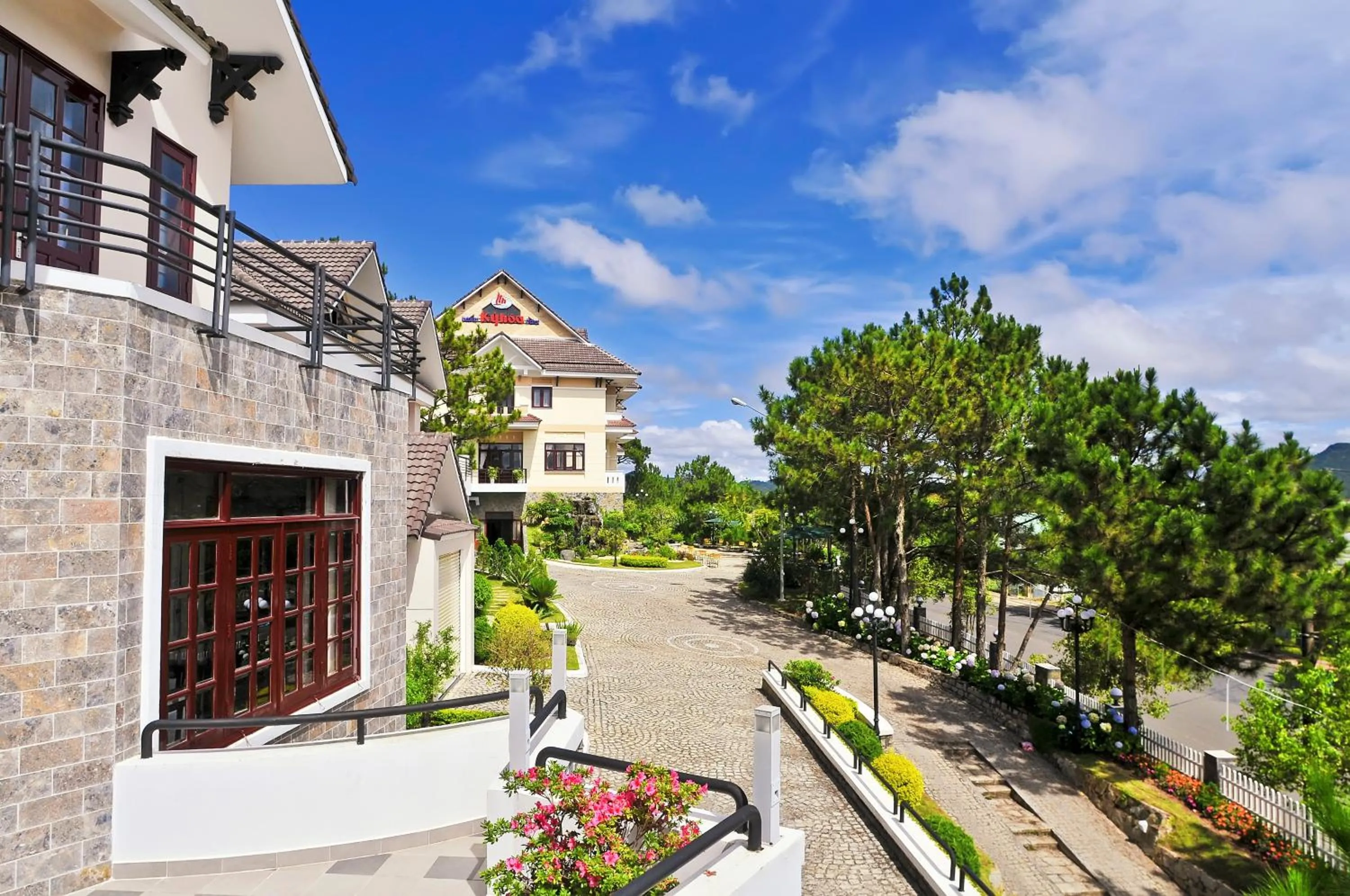 Facade/entrance in Ky Hoa Hotel Da Lat