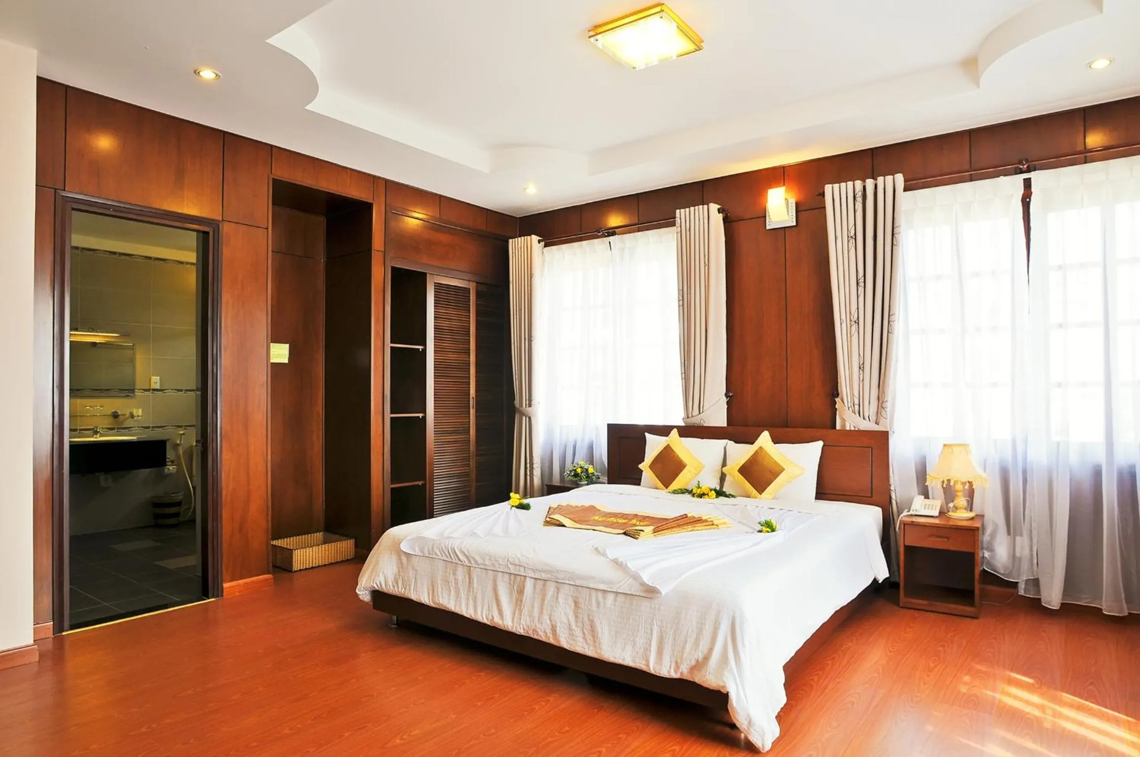 Bedroom, Bed in Ky Hoa Hotel Da Lat