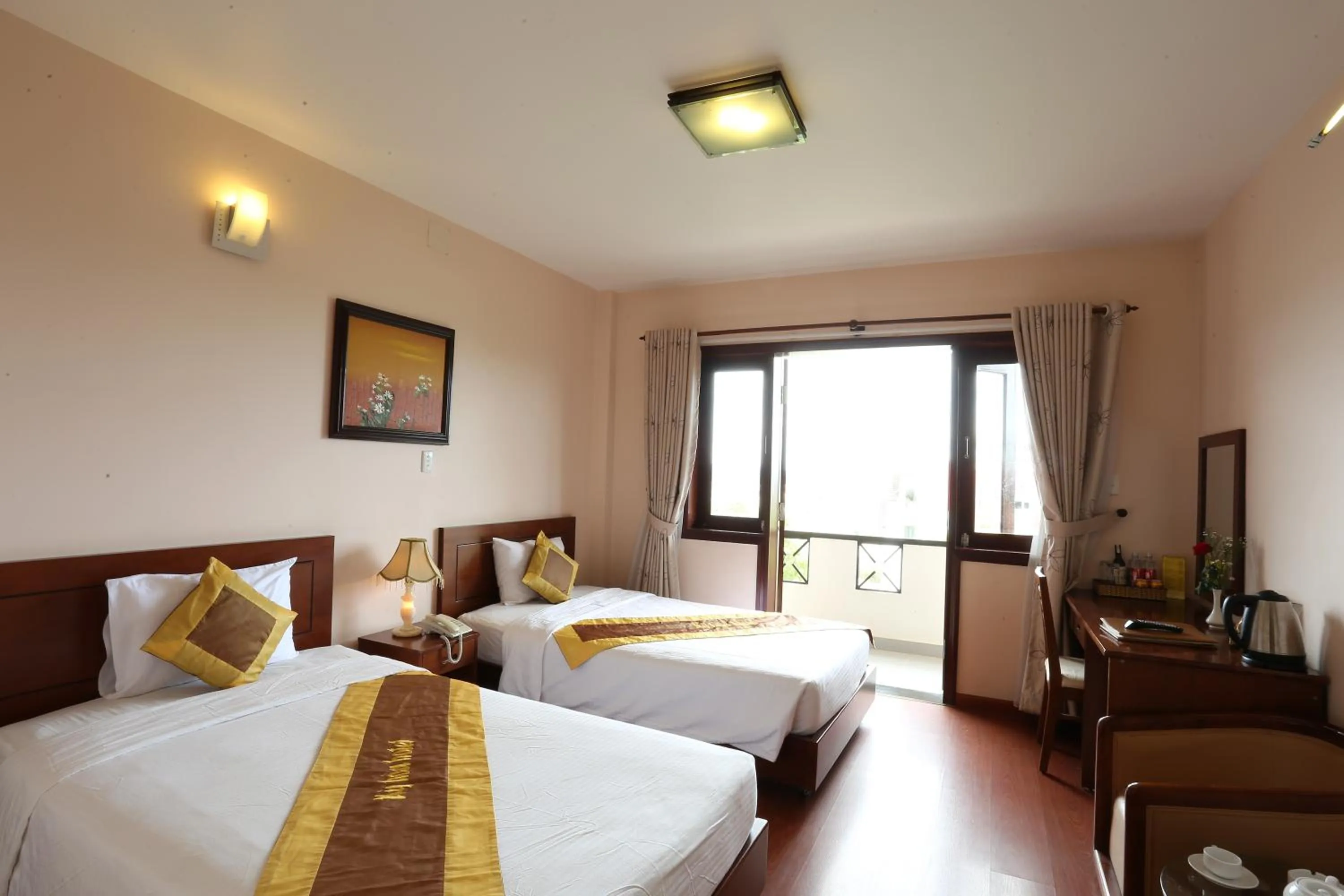 Bedroom, Bed in Ky Hoa Hotel Da Lat