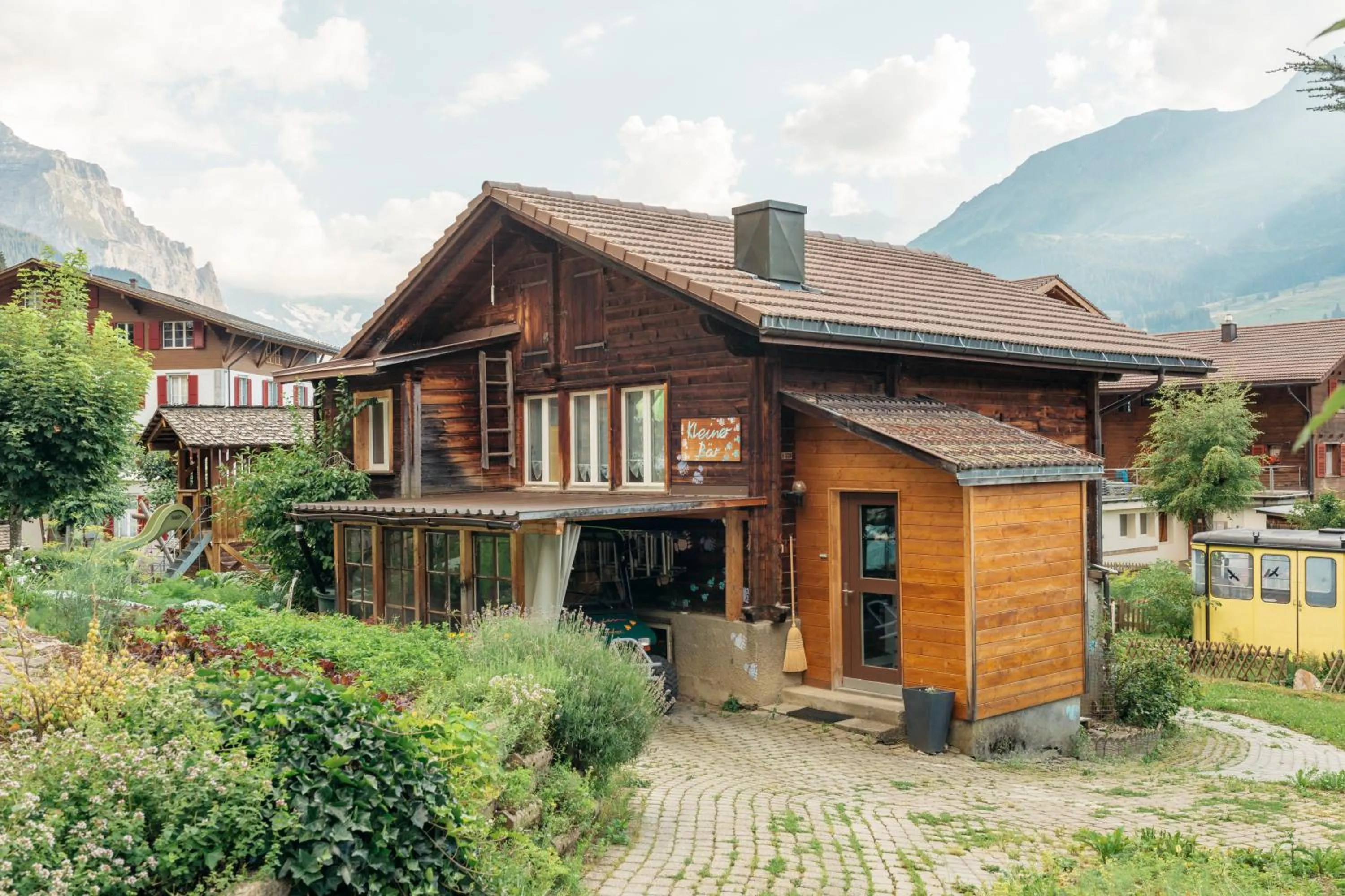 Property building in Alpenkräuter Hotel Bären