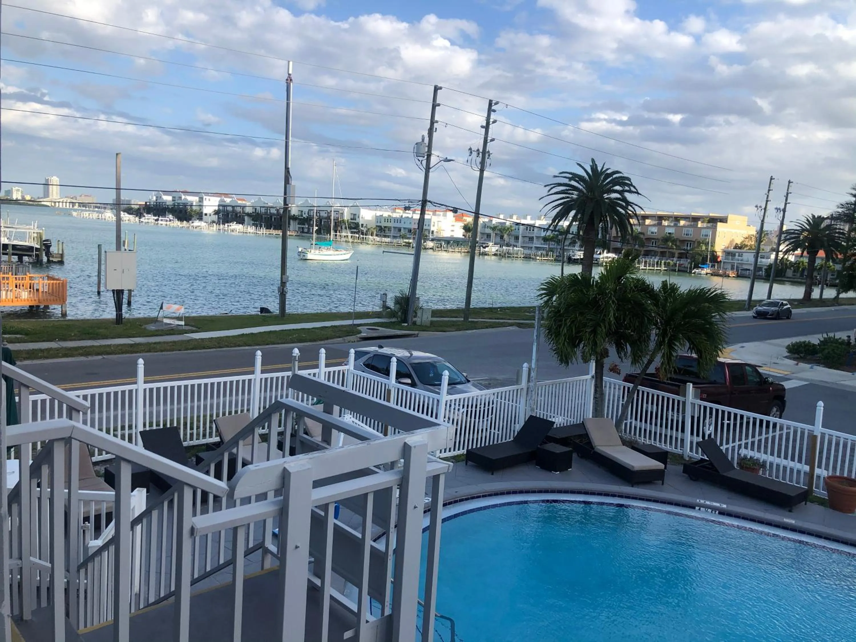 Sunrise Resort Motel South