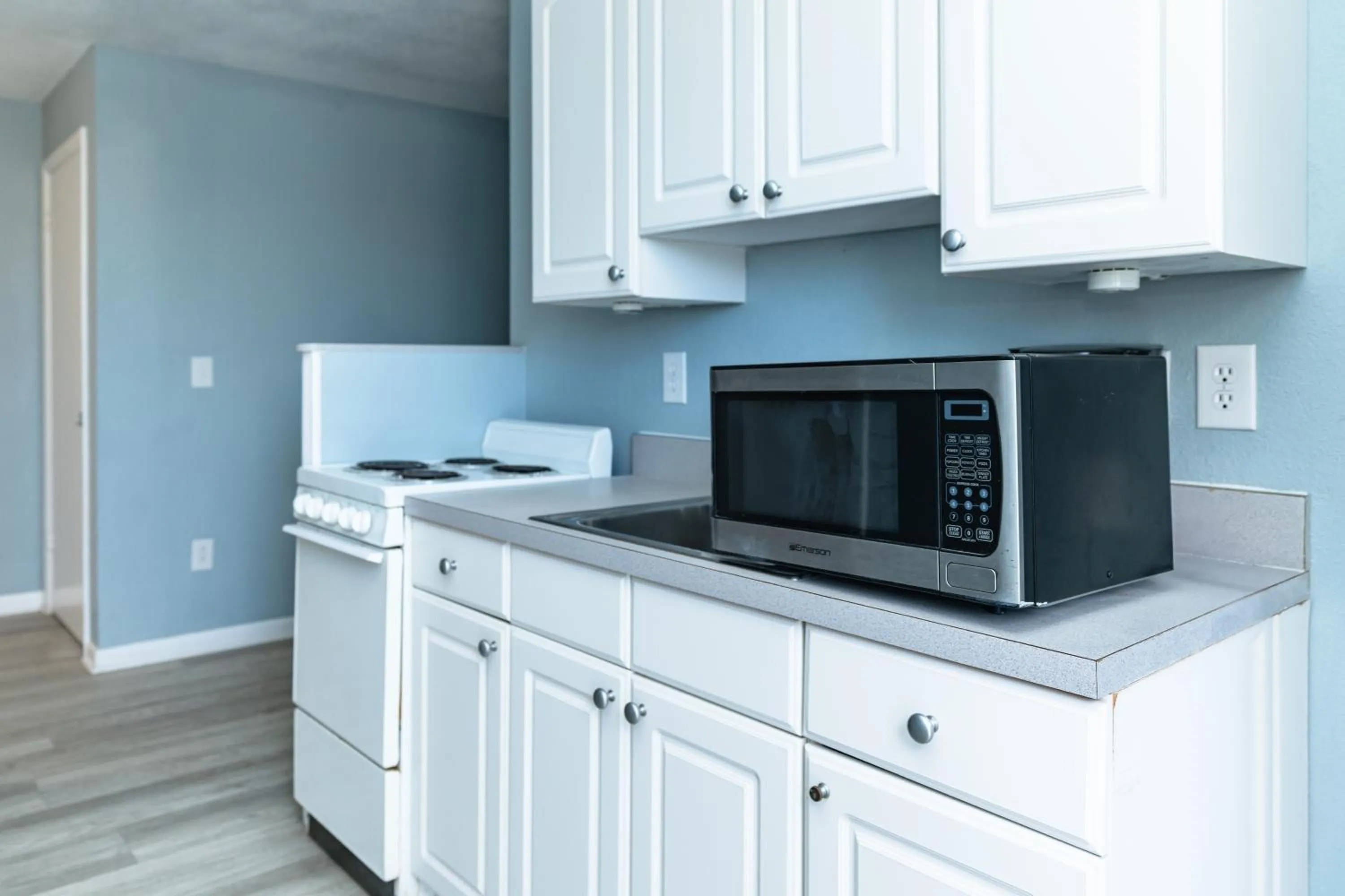 Sunrise Resort Motel South