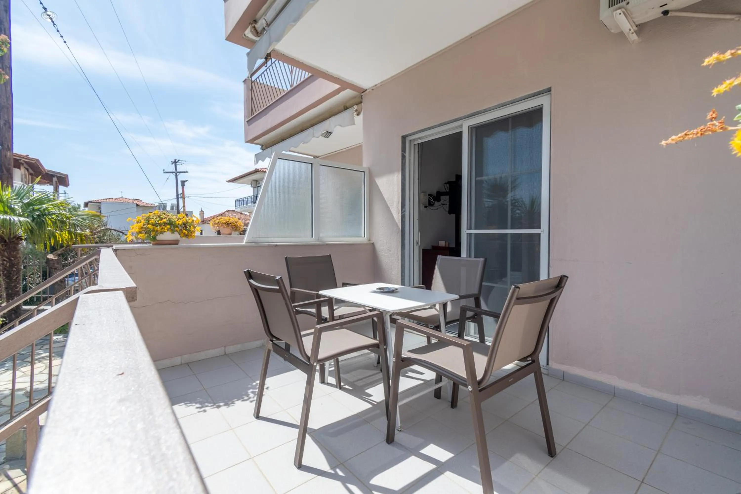 Balcony/Terrace in Naias