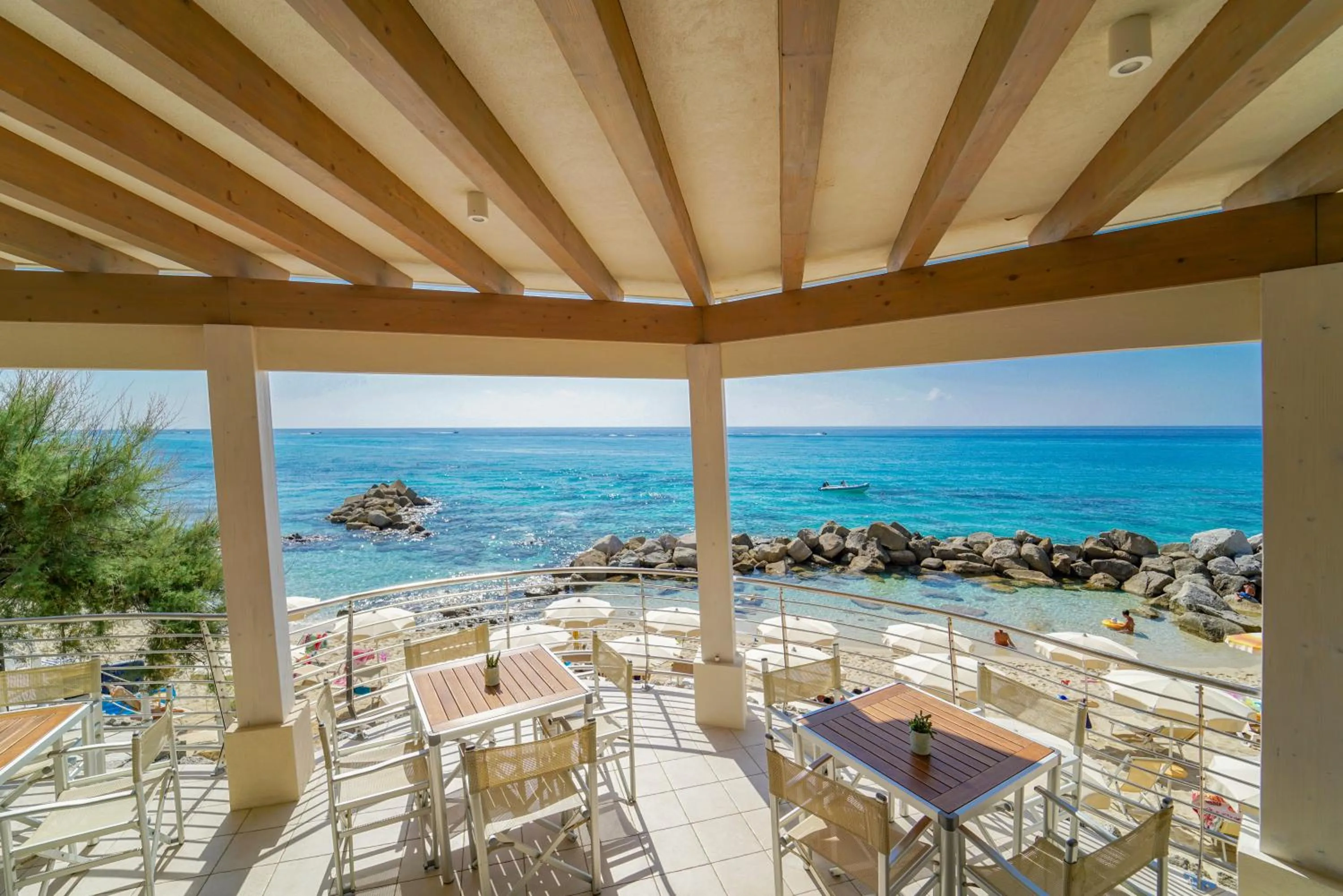 Restaurant/places to eat in Baia del Godano Resort & Spa