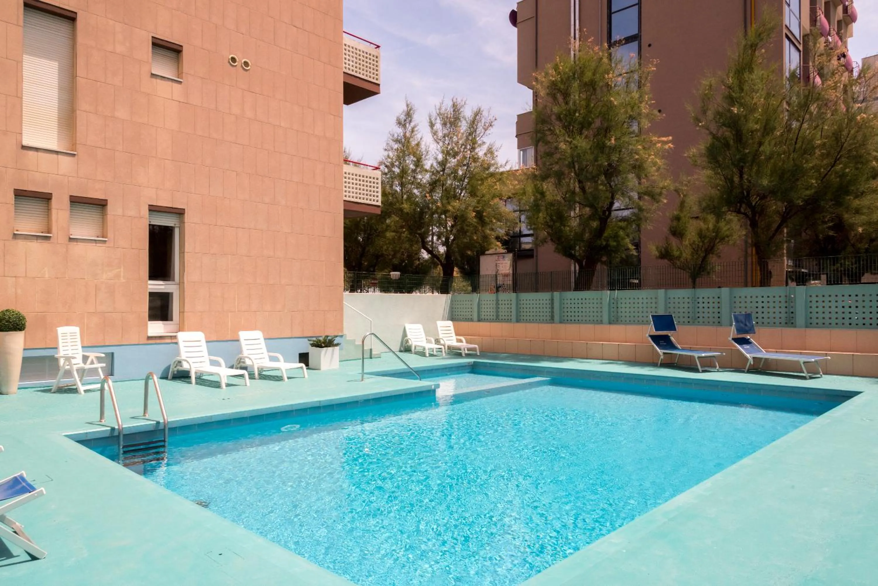 Swimming pool in Hotel Nettuno