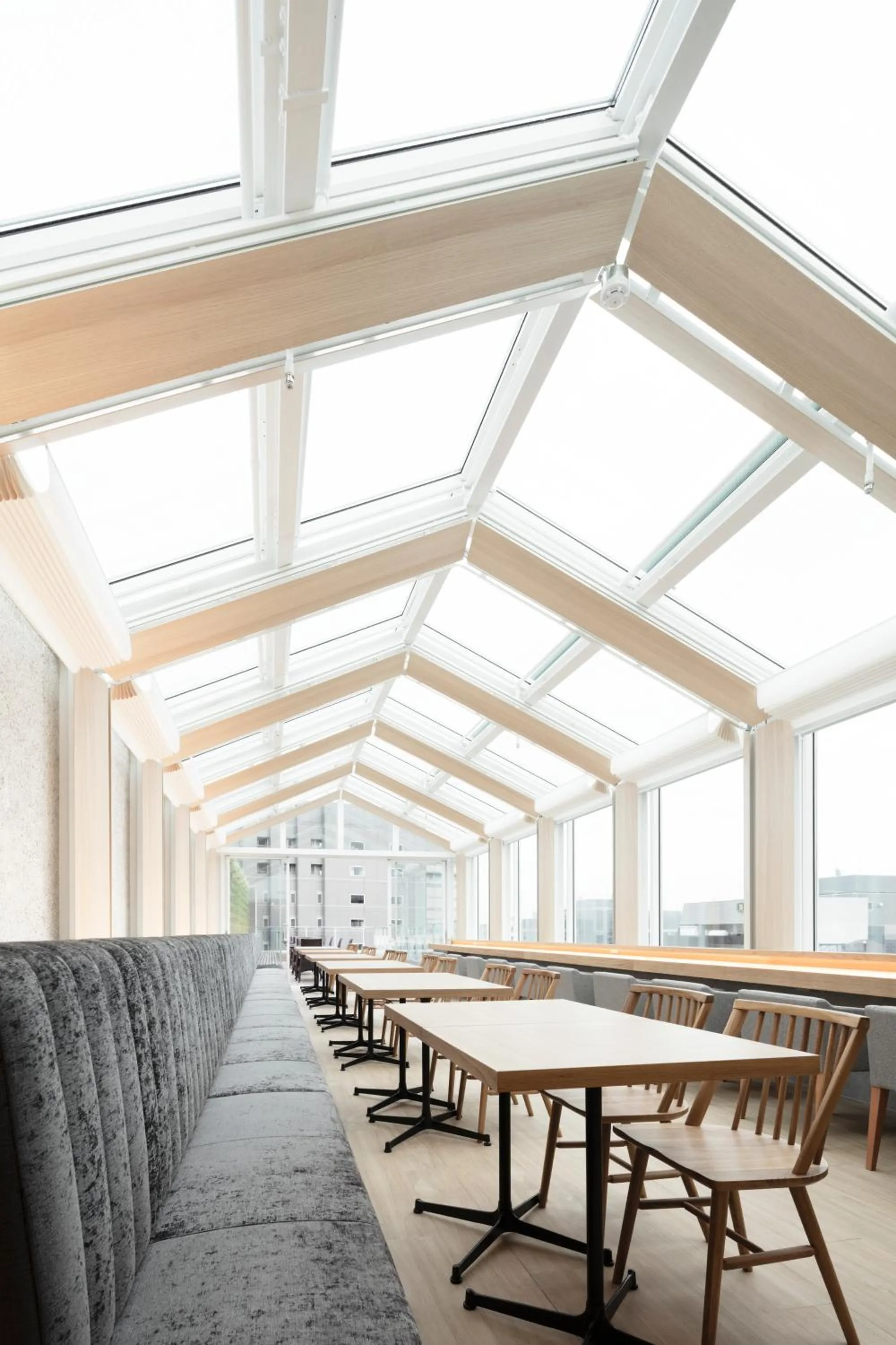 Restaurant/places to eat in Hotel Comfact