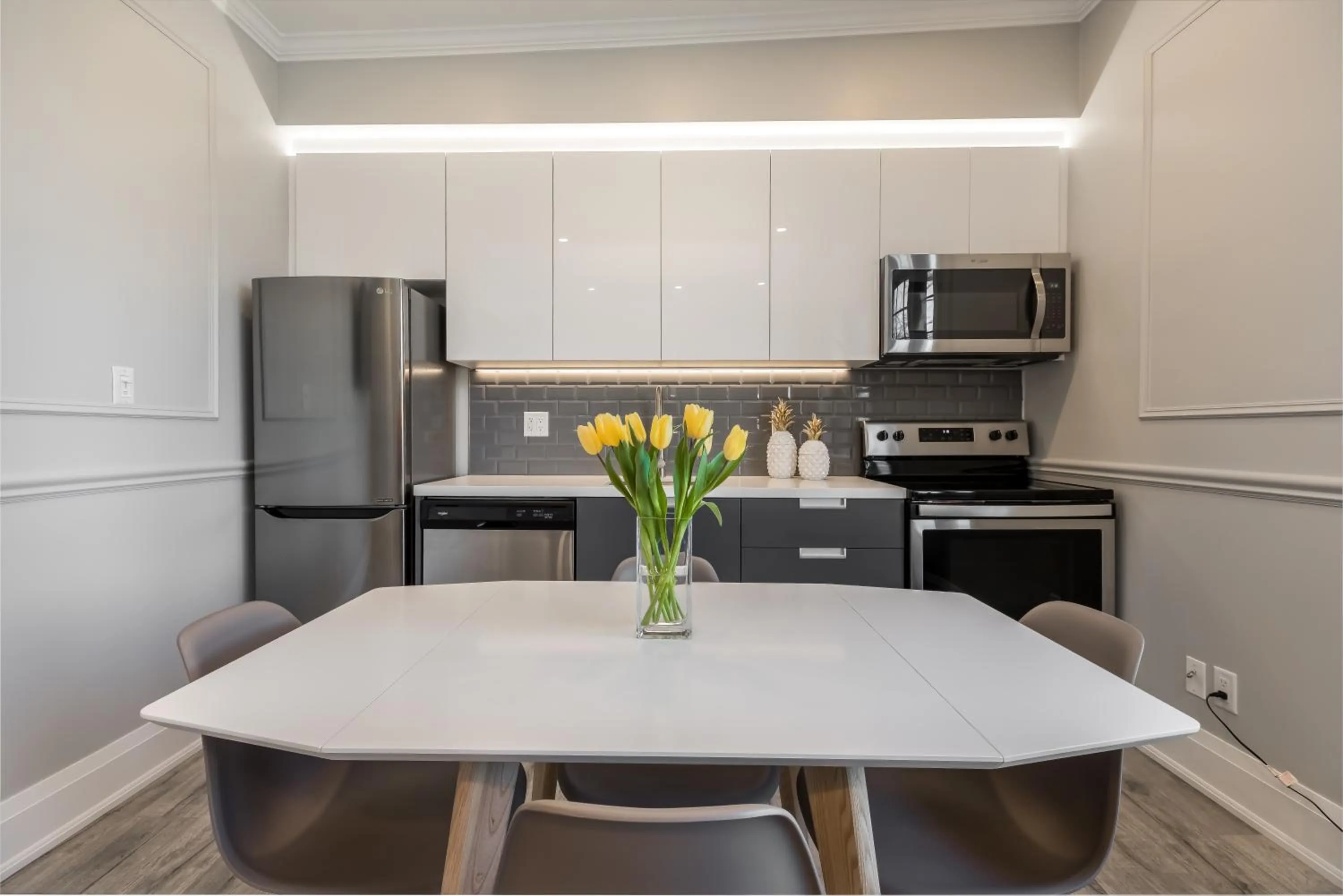 Kitchen or kitchenette in The Westlake