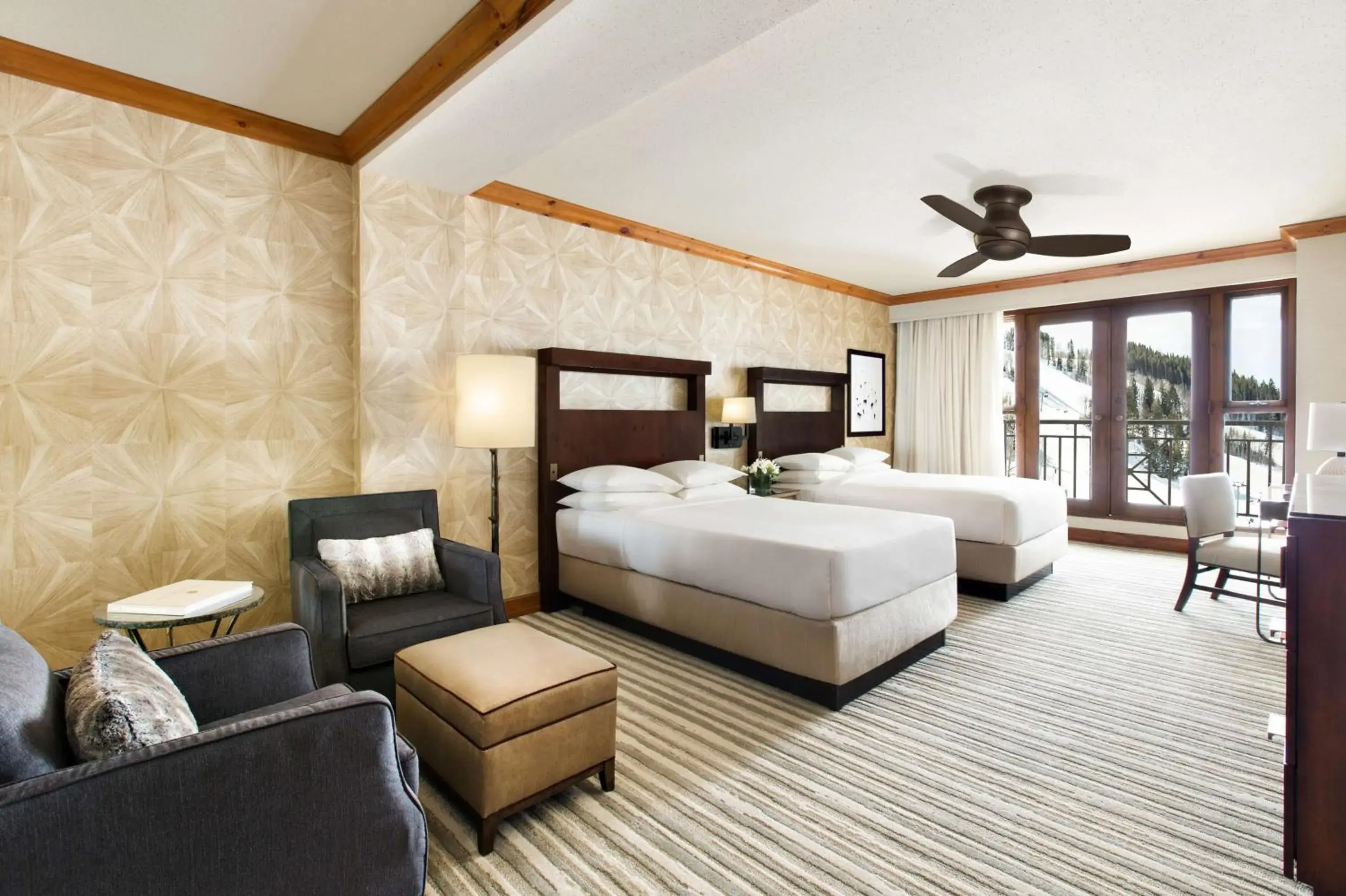 Double Room with Two Double Beds in Park Hyatt Beaver Creek Resort and Spa, Vail Valley Double Room with Two Double Beds in Park Hyatt Beaver Creek Resort and Spa, Vail Valley