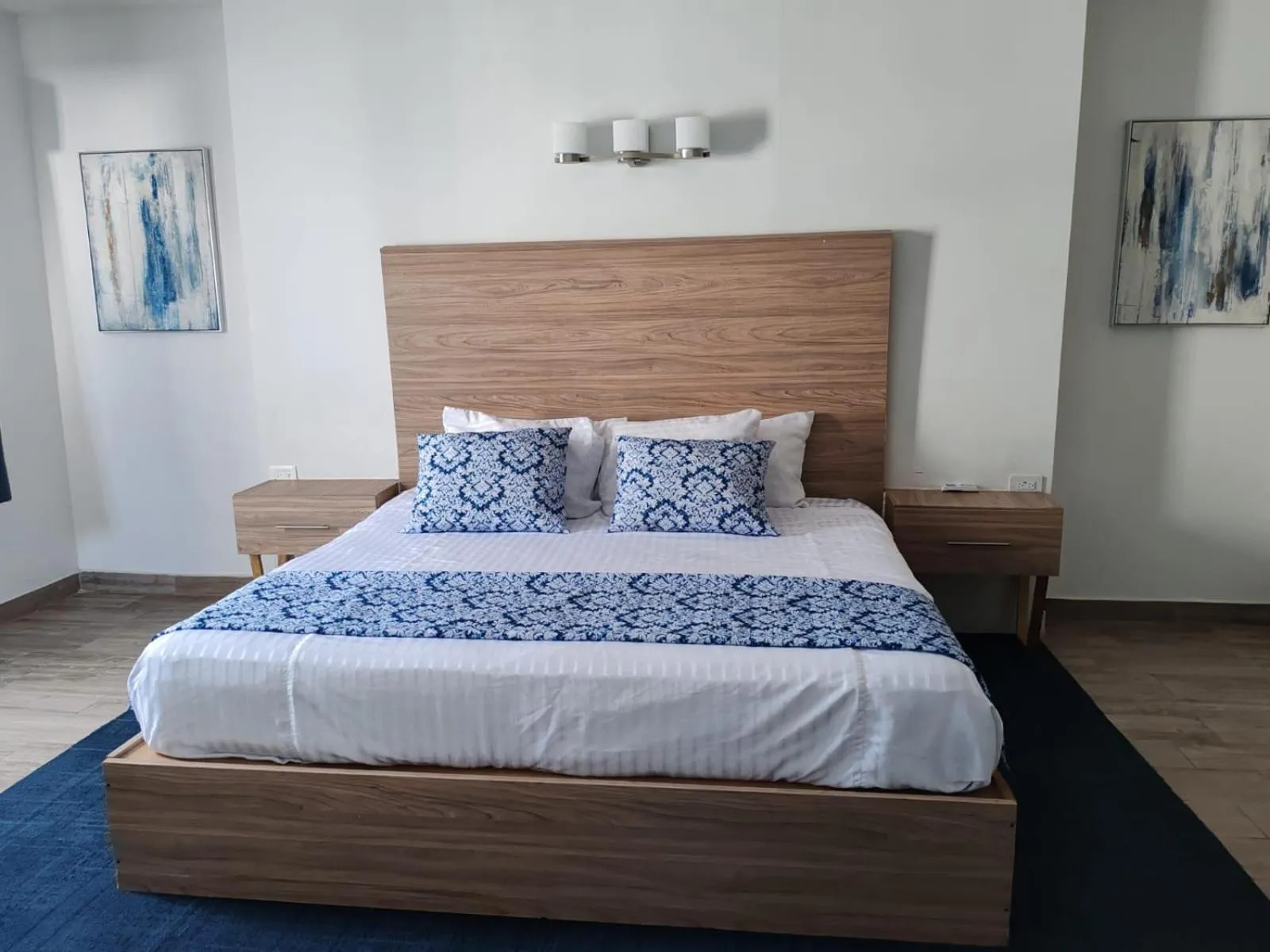 Bed in Hotel Flamingo