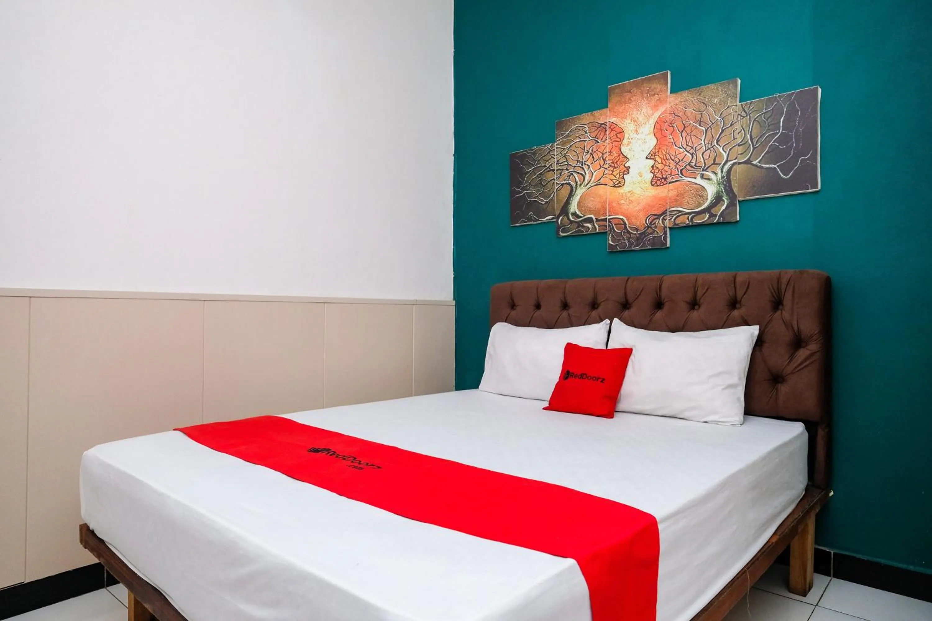 Bedroom, Bed in RedDoorz Syariah near Akmil Magelang