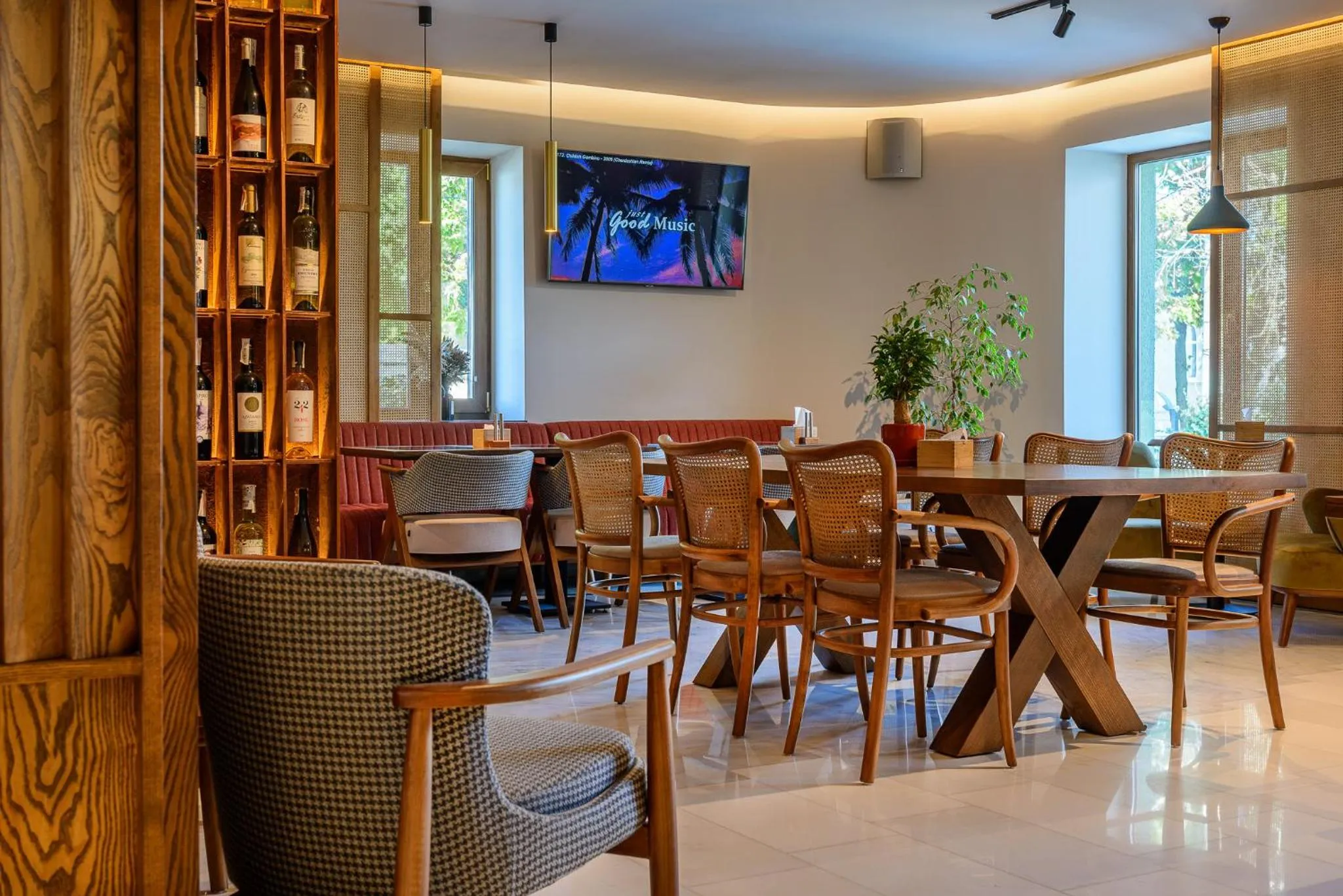 Restaurant/places to eat in Villa Pinia Eco-hotel