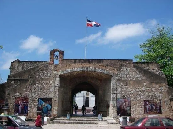 Property building in Hotel Discovery