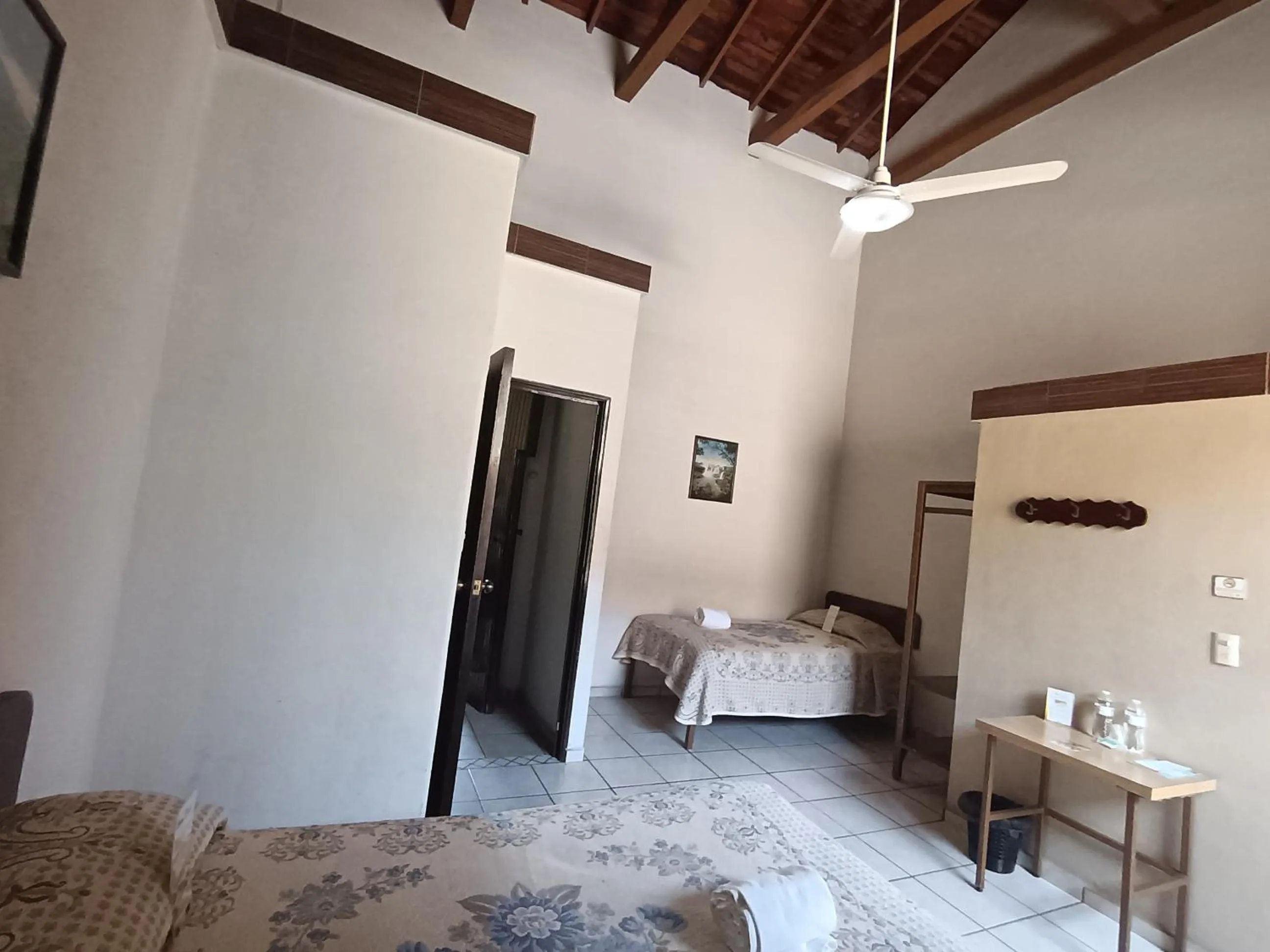 Photo of the whole room, Bed in Hotel La Merced