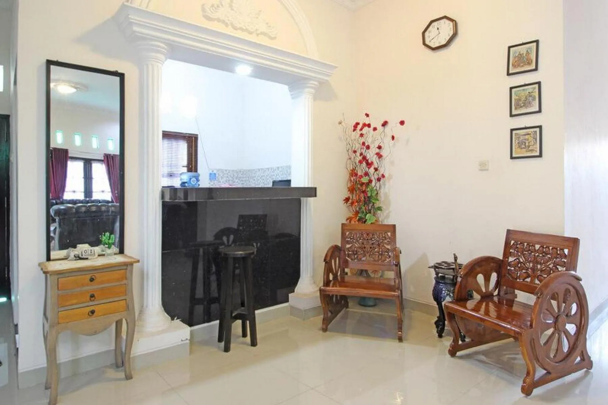 Property building in RedDoorz near UMY Yogyakarta