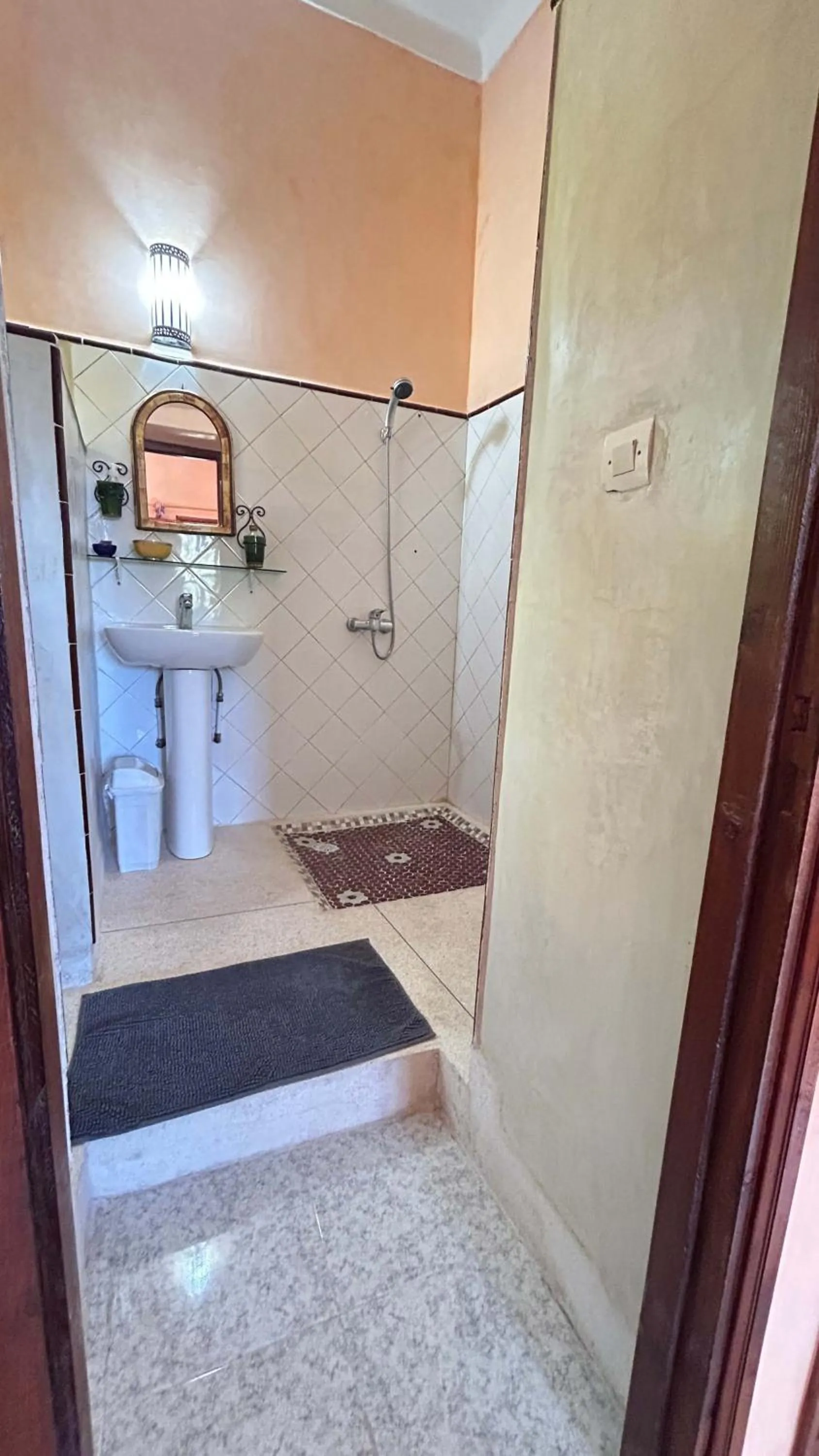 Shower in Dar Nakhla - Zagora guest house