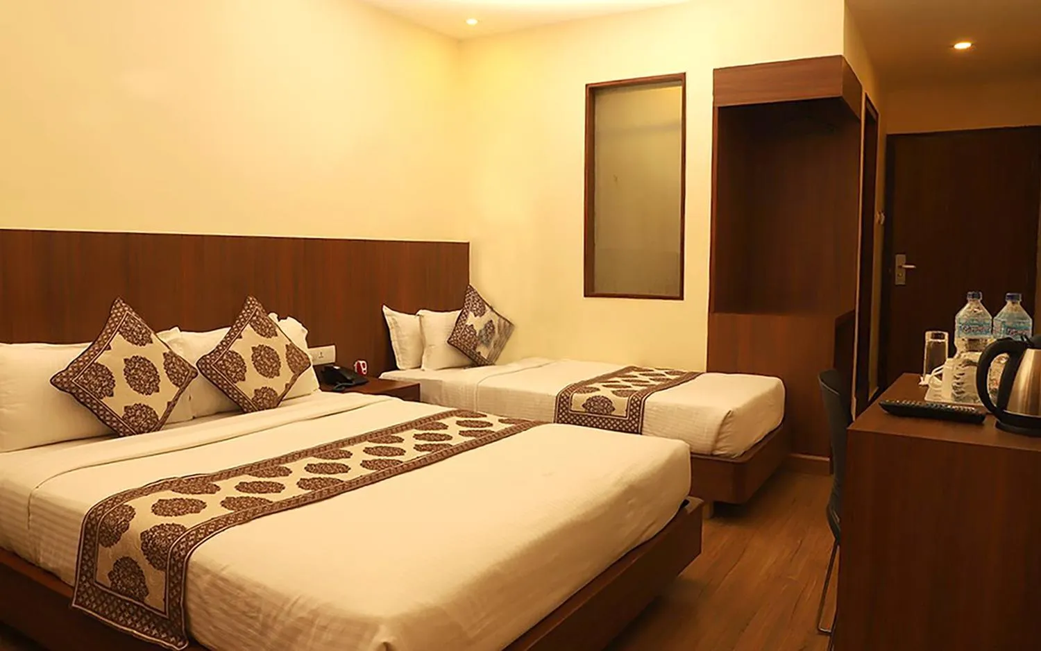 Bed in Hotel Verandah