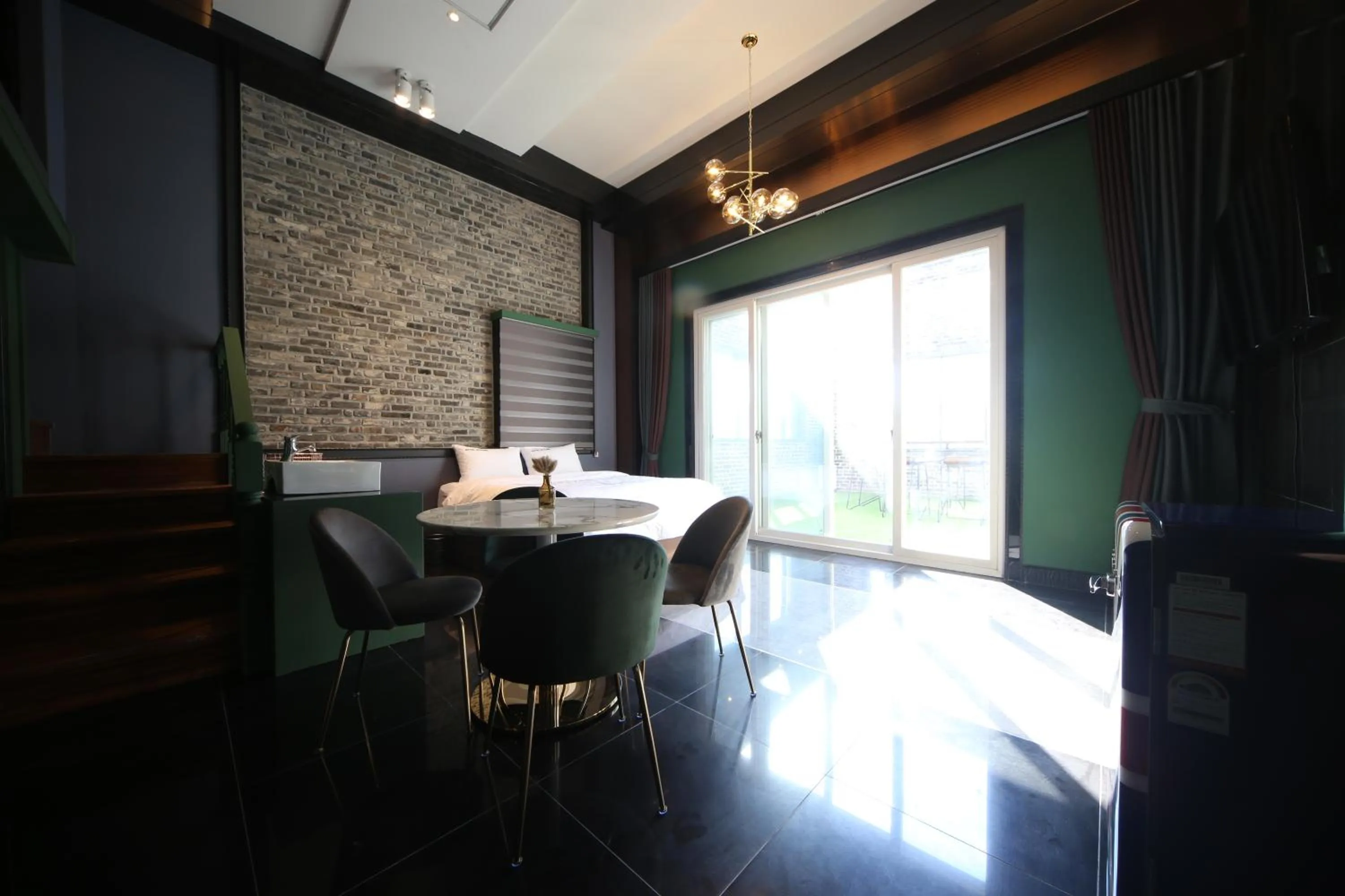 Hotel Yeogiotte Daegu