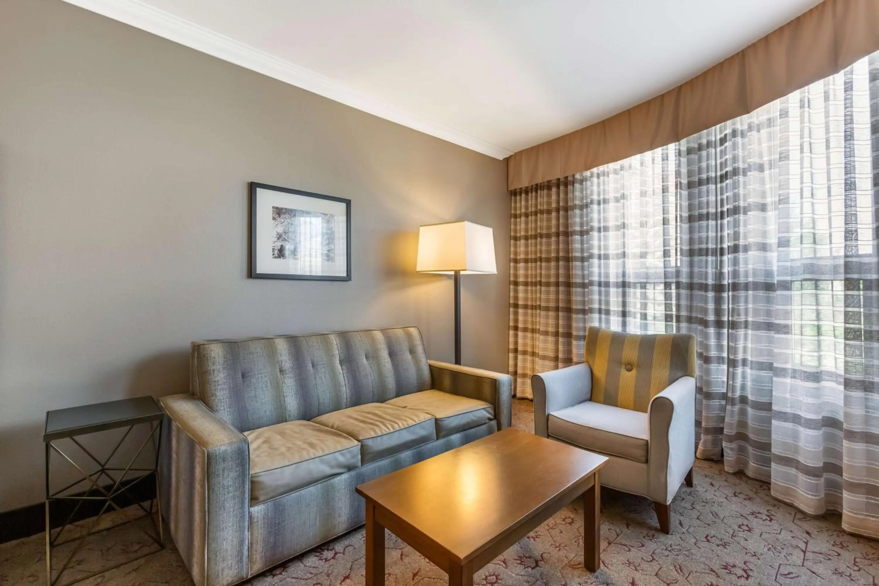 Bedroom in Best Western Premier Helena Great Northern Hotel