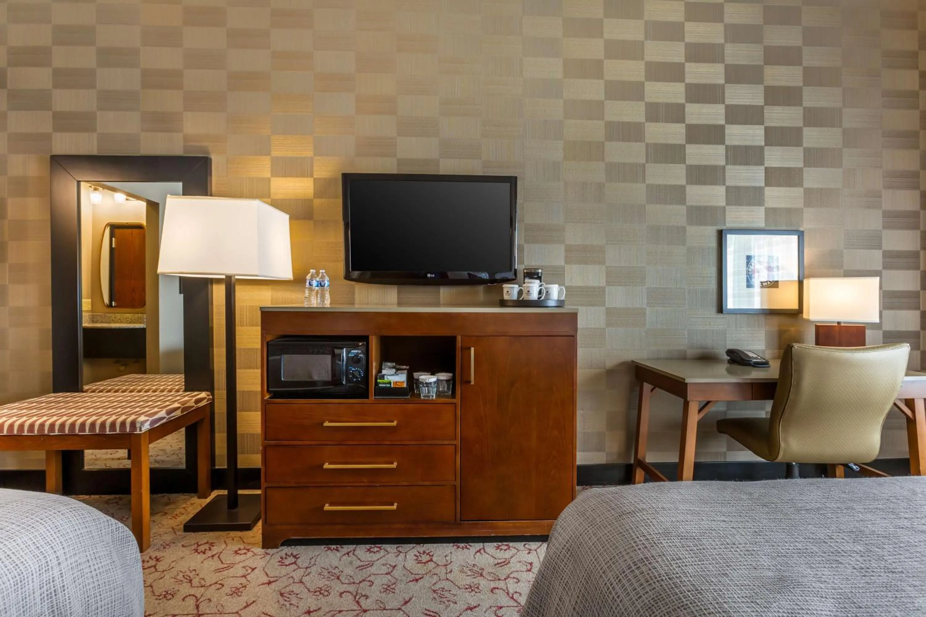 Bedroom, Bed in Best Western Premier Helena Great Northern Hotel