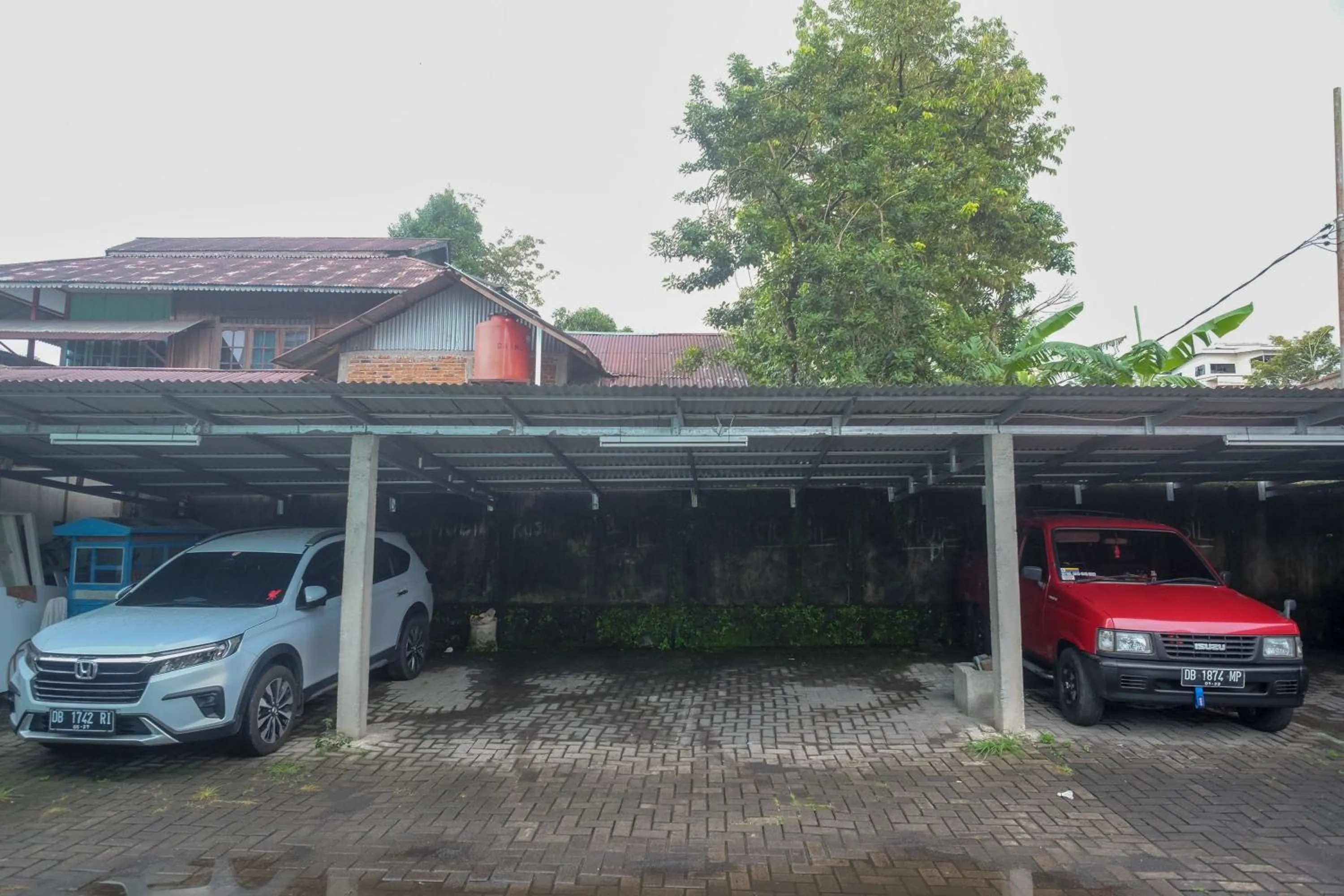 Property building in RedDoorz near Politeknik Manado