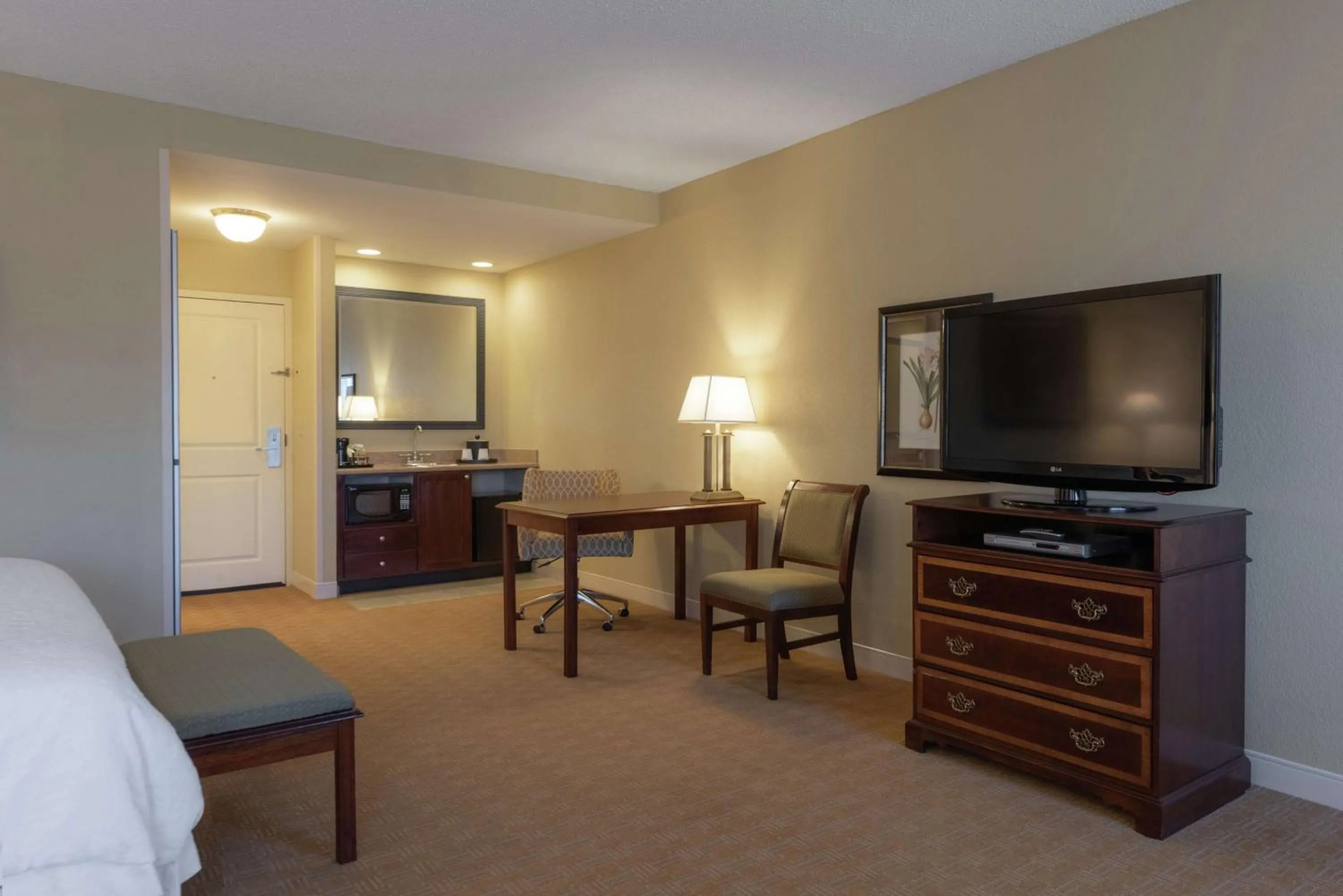 Bedroom in Hampton Inn & Suites - Vicksburg