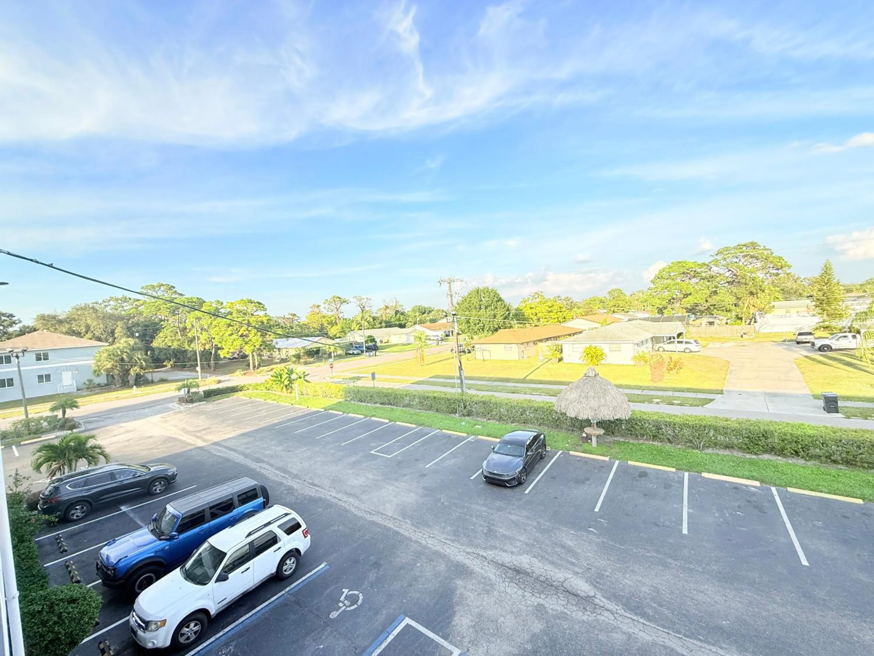 Neighbourhood in Lantern Inn & Suites - Sarasota