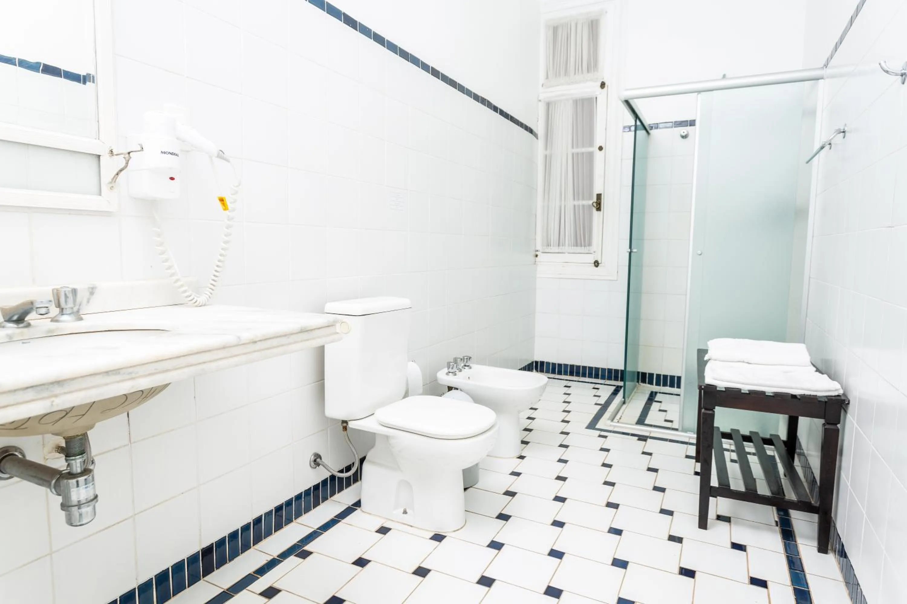 Shower, Bathroom in Palace Hotel - Poços de Caldas