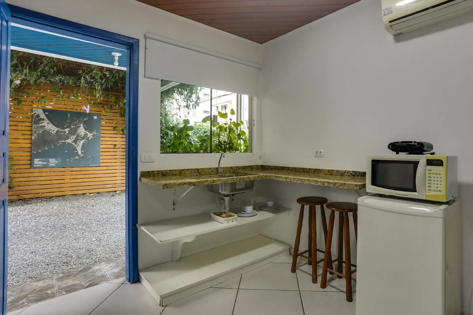 Double Room in Pousada Canario Azul Double Room in Pousada Canario Azul